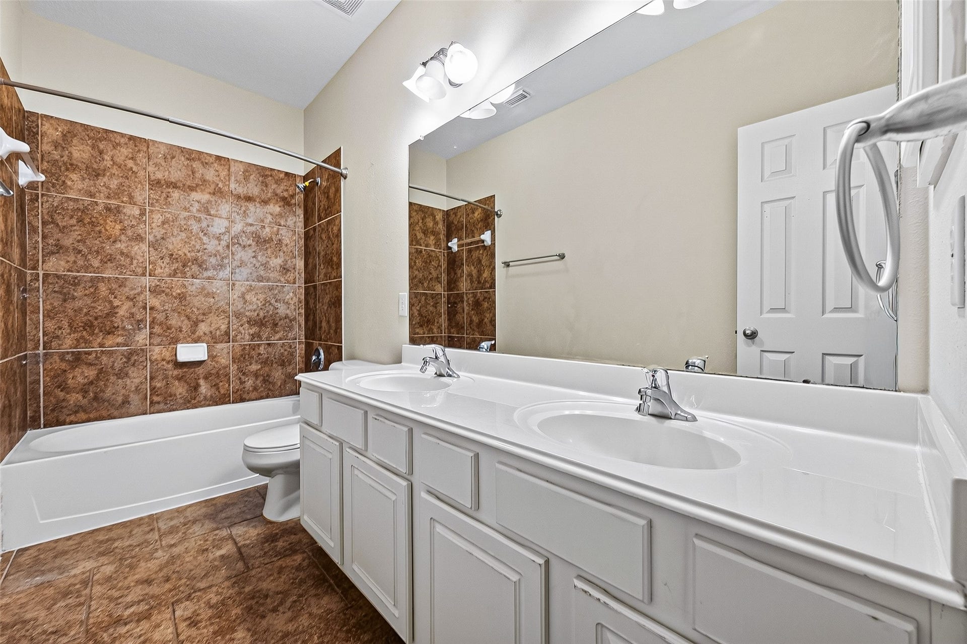 24222 Lake Path Circle, Katy, TX 77493 24222 Lake Path Circle, Katy, TX 77493