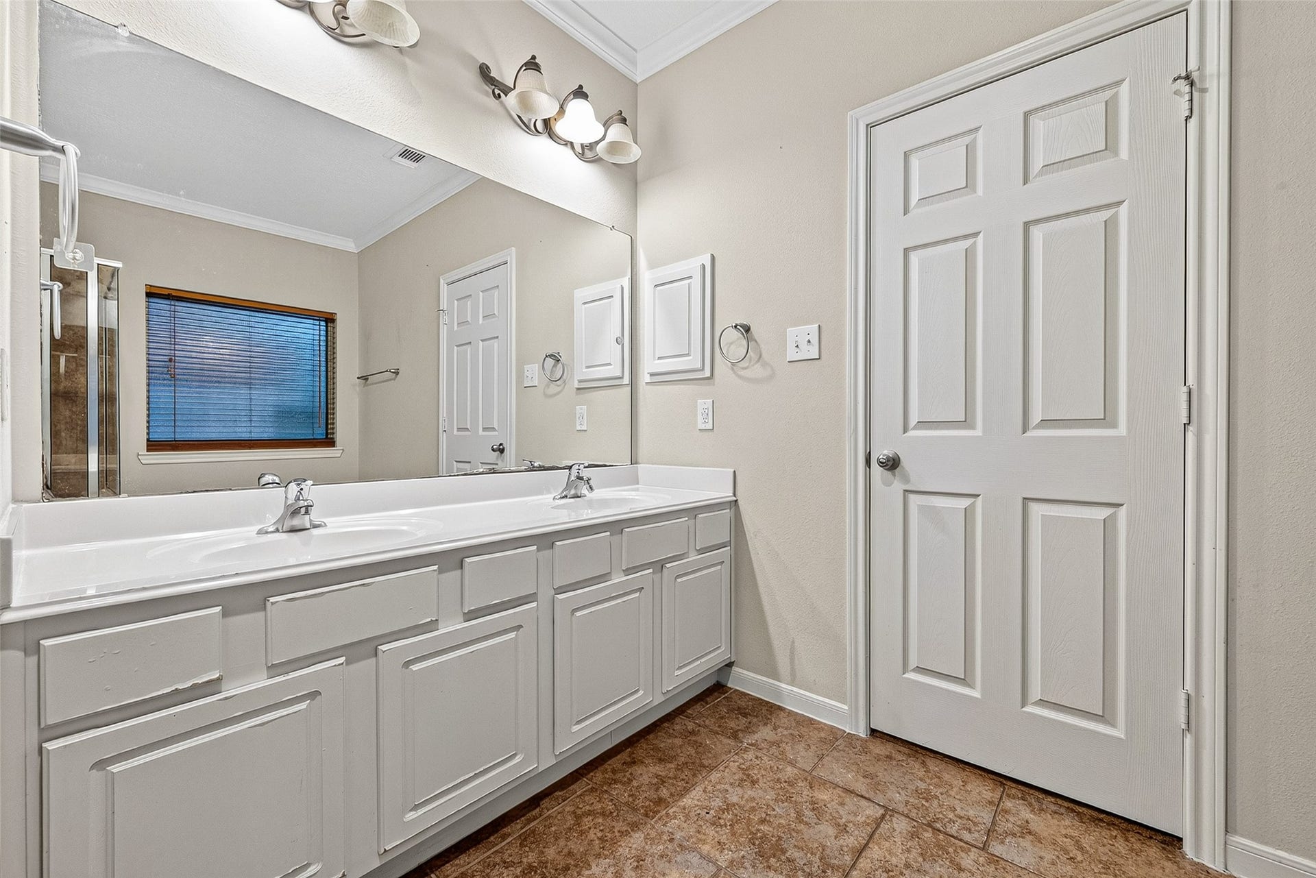 24222 Lake Path Circle, Katy, TX 77493 24222 Lake Path Circle, Katy, TX 77493