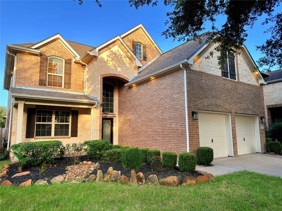 Property photo for 5715 Fairwind Lane, Missouri City, TX