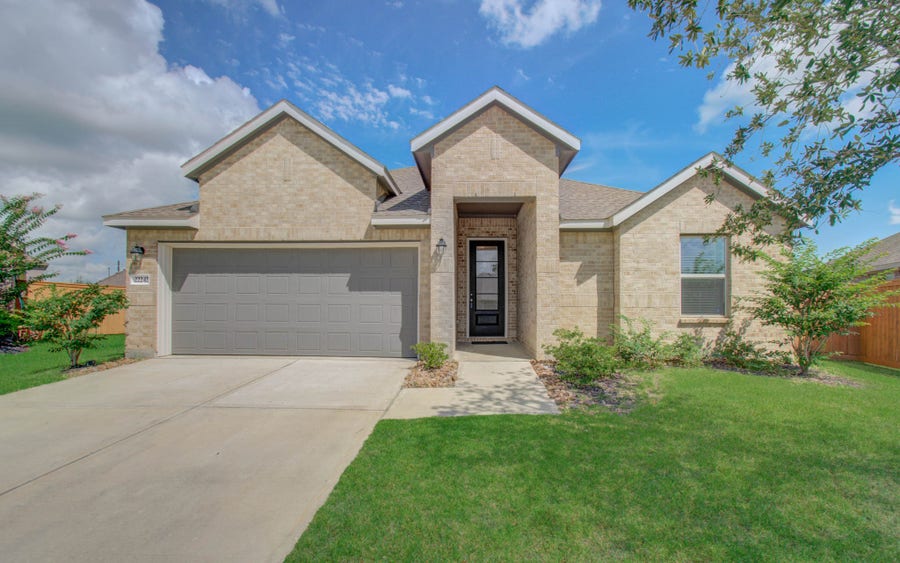 Property photo for 22242 Scarlino Drive, Hockley, TX