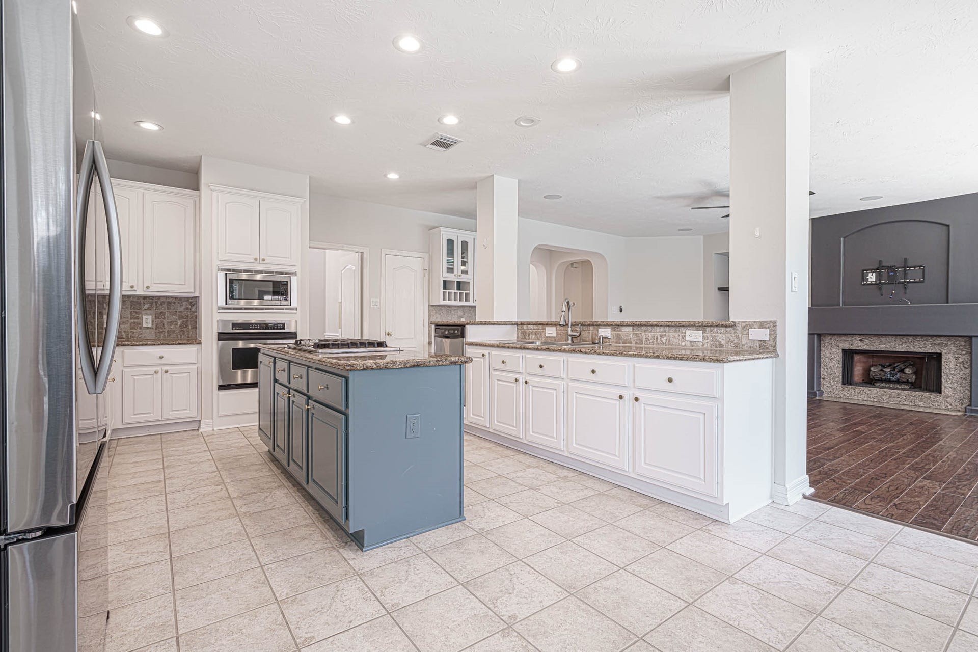 12007 Costa Del Rey Court, Houston, TX 77041 12007 Costa Del Rey Court, Houston, TX 77041