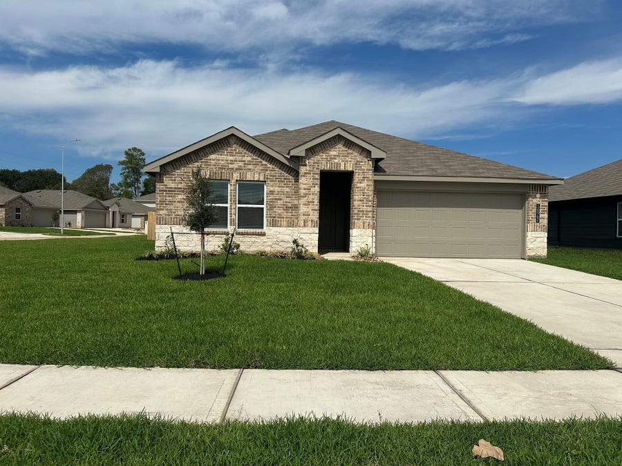 Property photo for 16962 Twisted Seagrass Lane, Magnolia, TX