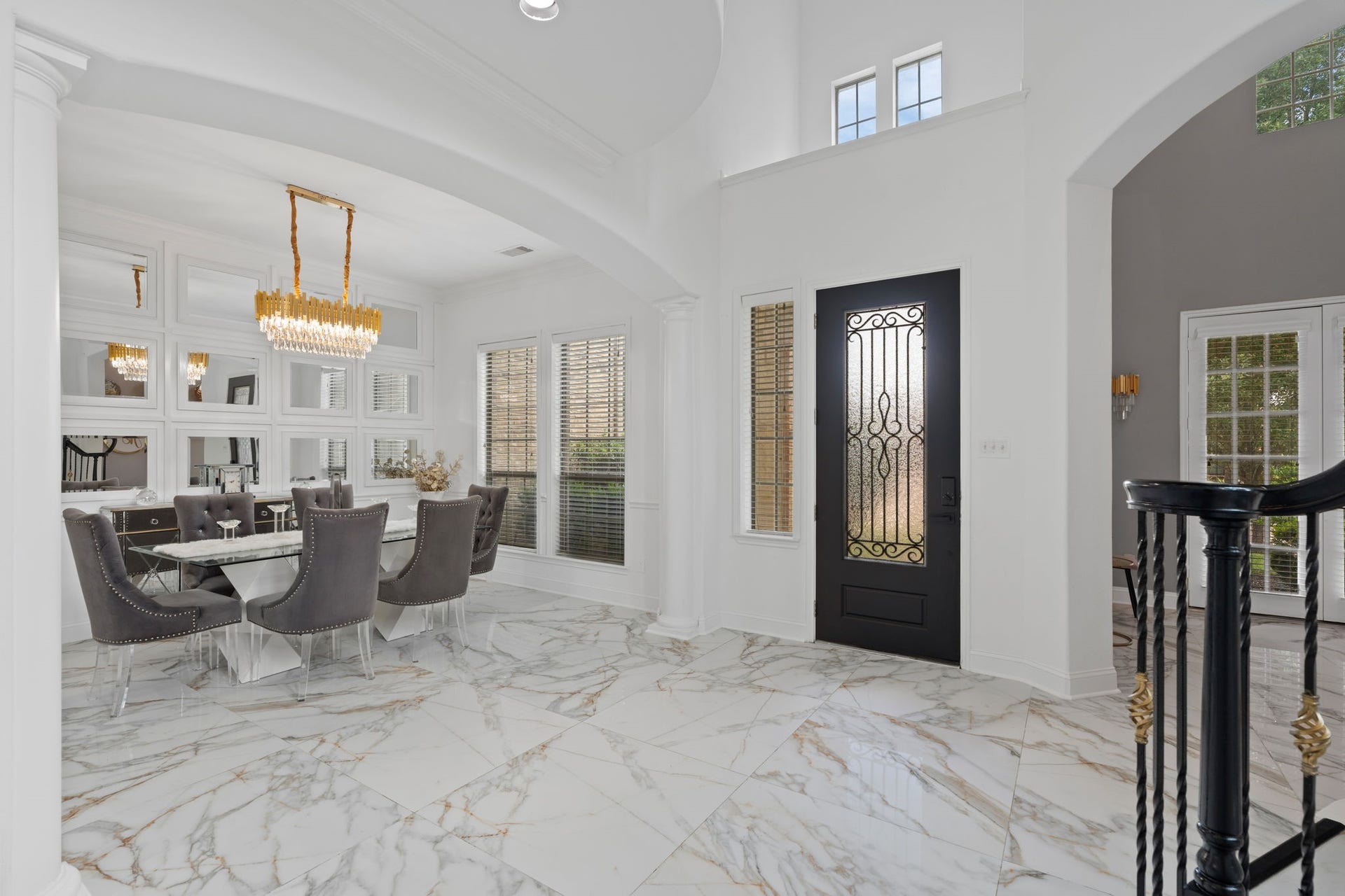 20410 Trumbull Ridge Drive, Cypress, TX 77433 High ceilings throughout home