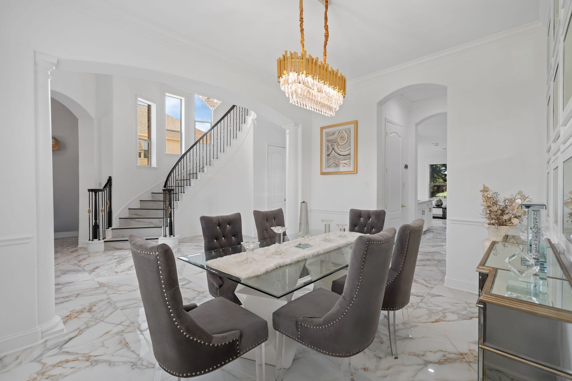 20410 Trumbull Ridge Drive, Cypress, TX 77433 Custom light features throughout home