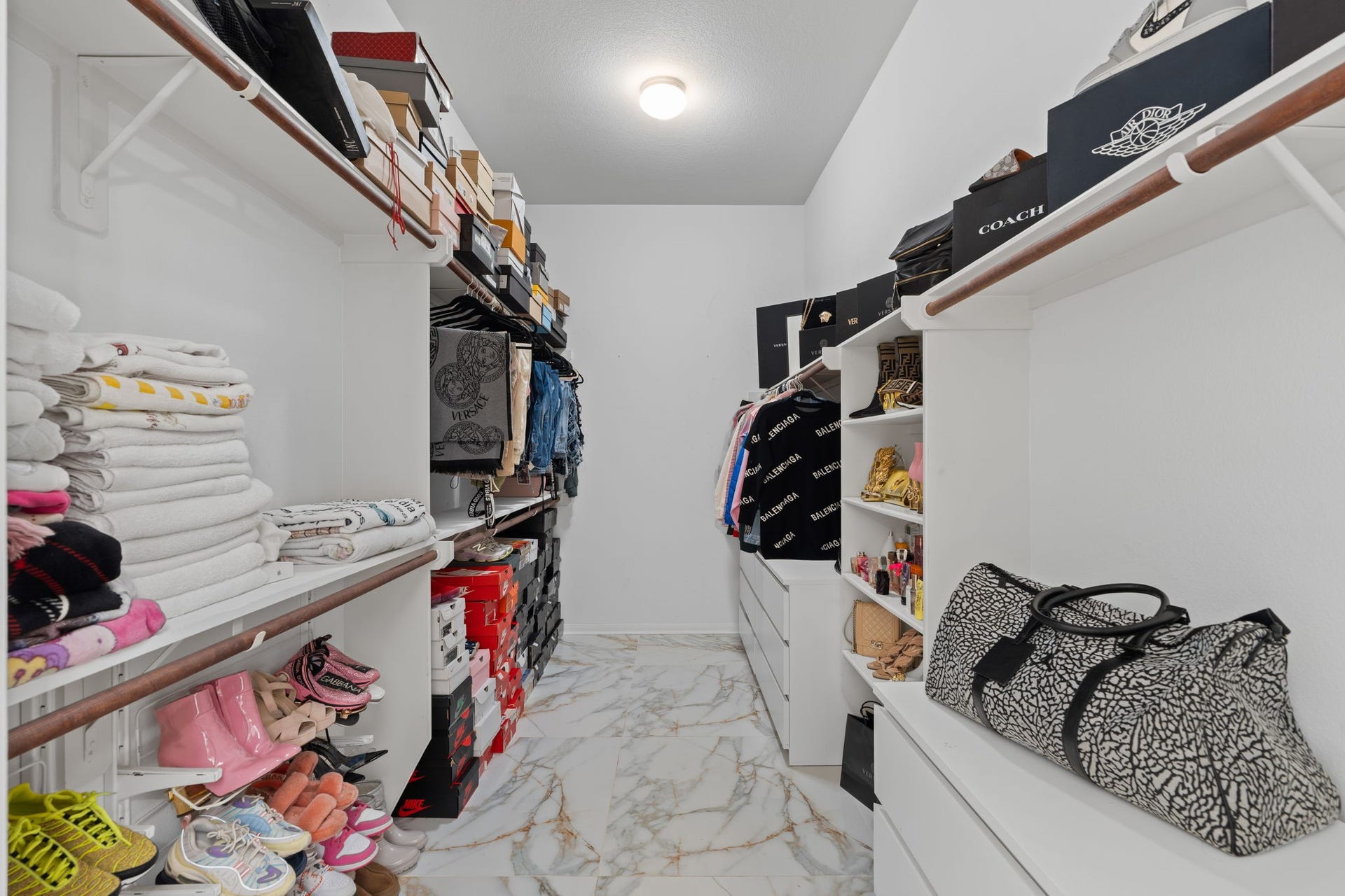 20410 Trumbull Ridge Drive, Cypress, TX 77433 Spacious walk in primary closet
