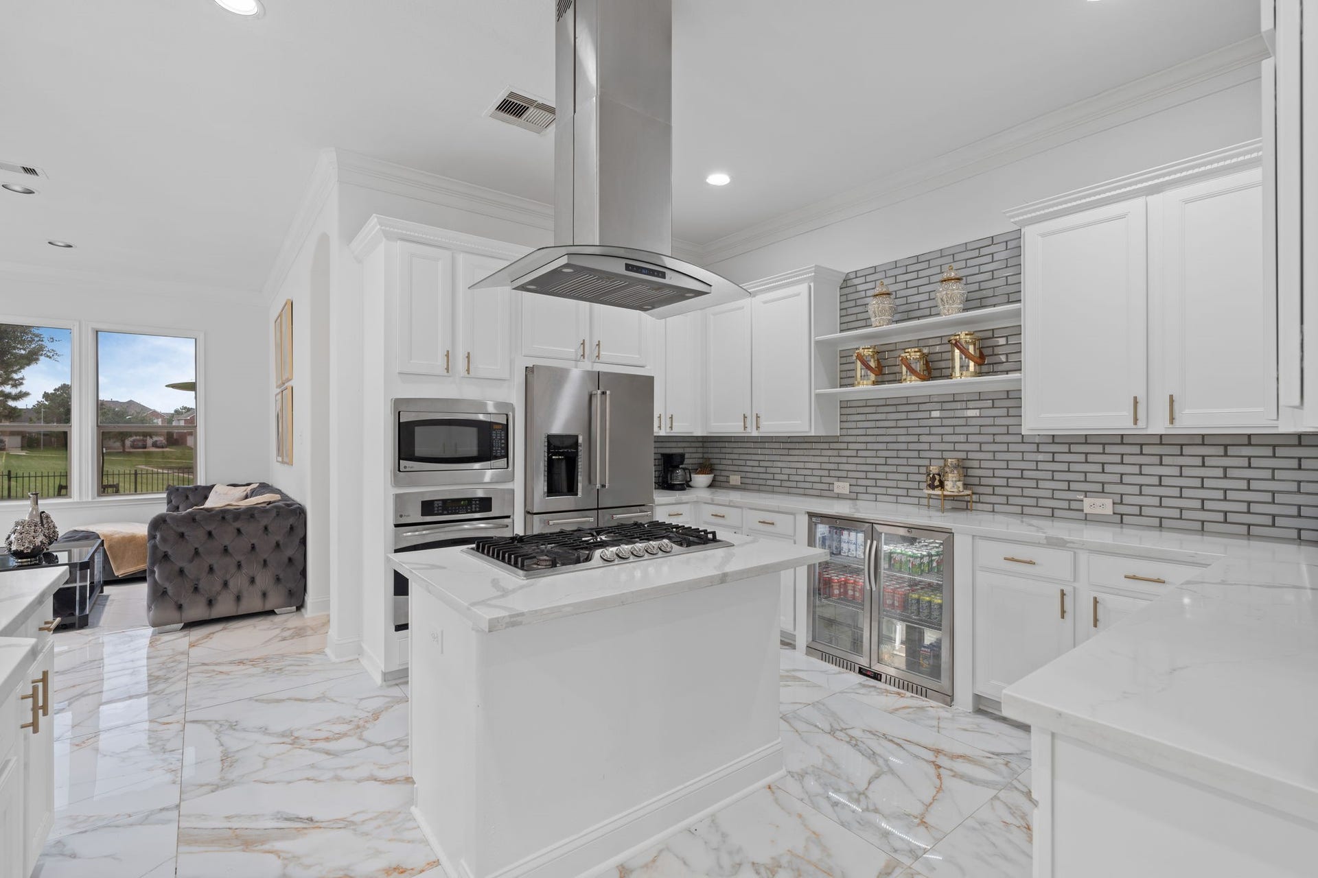 20410 Trumbull Ridge Drive, Cypress, TX 77433 upgraded kitchen wine fridge included