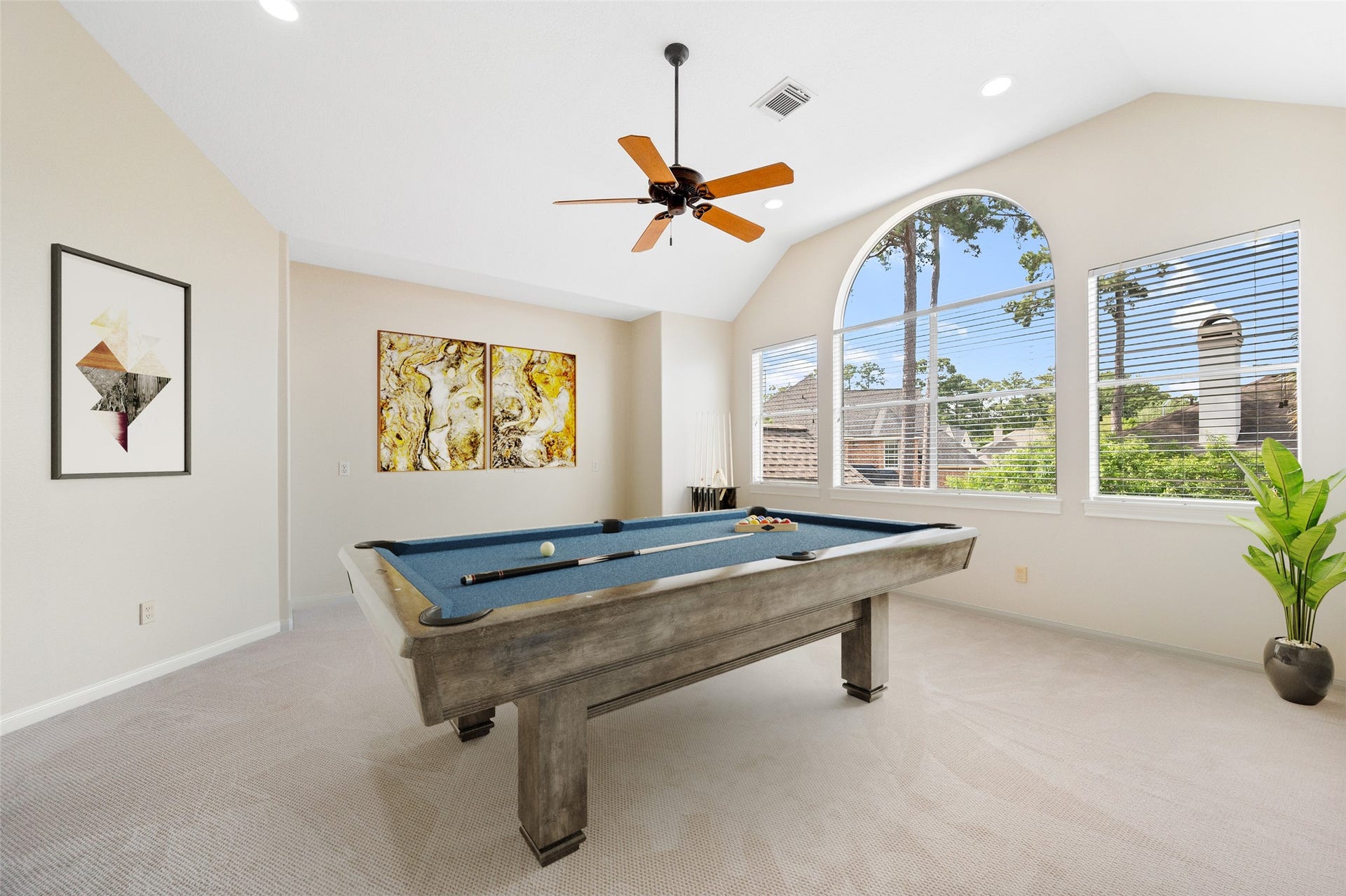 7118 Sedona Hills, Houston, TX 77069