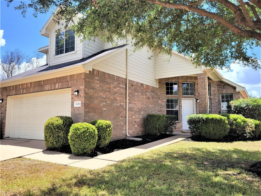 Property photo for 16302 Sitella Court, Sugar Land, TX