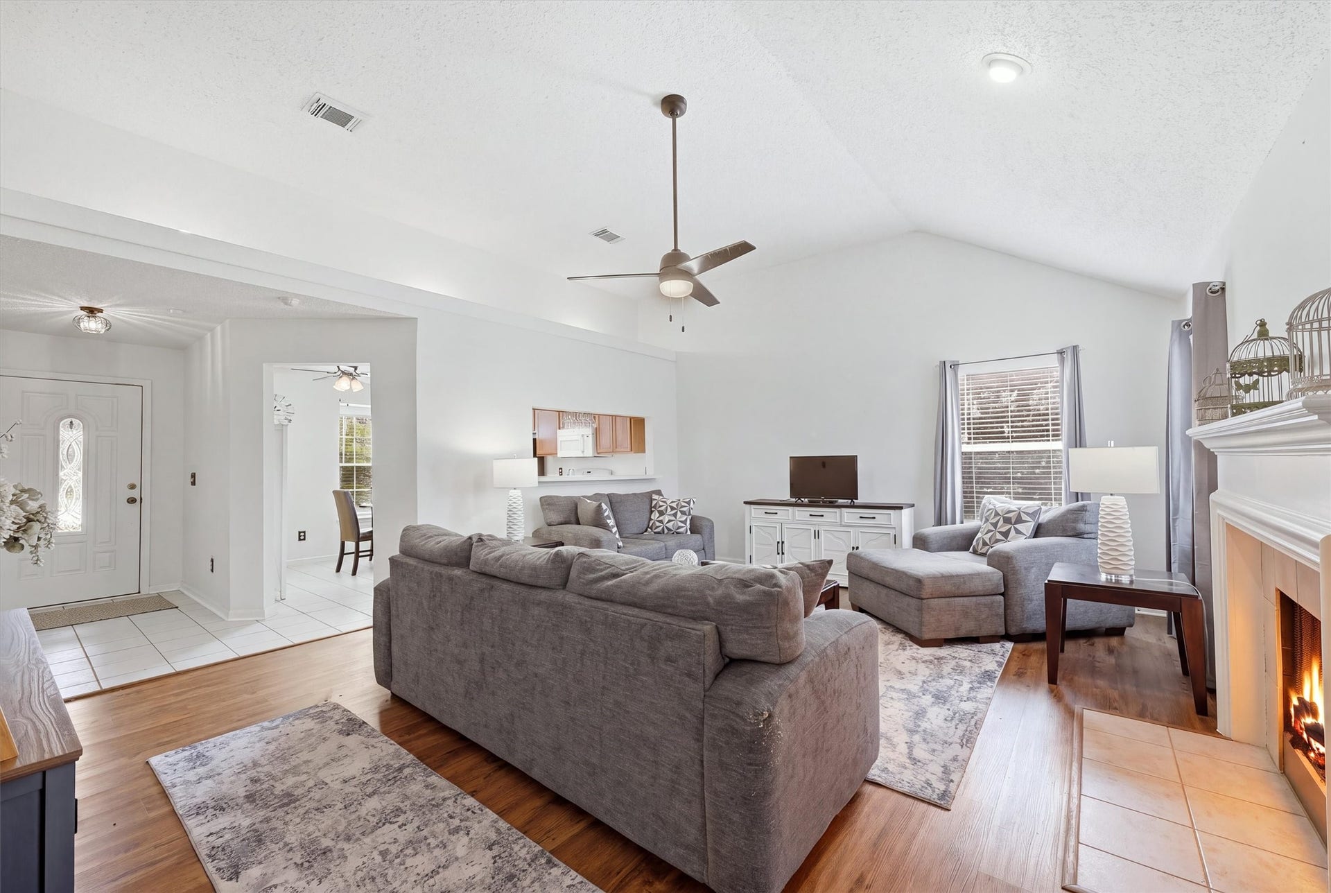 18719 Yaupon Trail, Humble, TX 77346 18719 Yaupon Trail, Humble, TX 77346