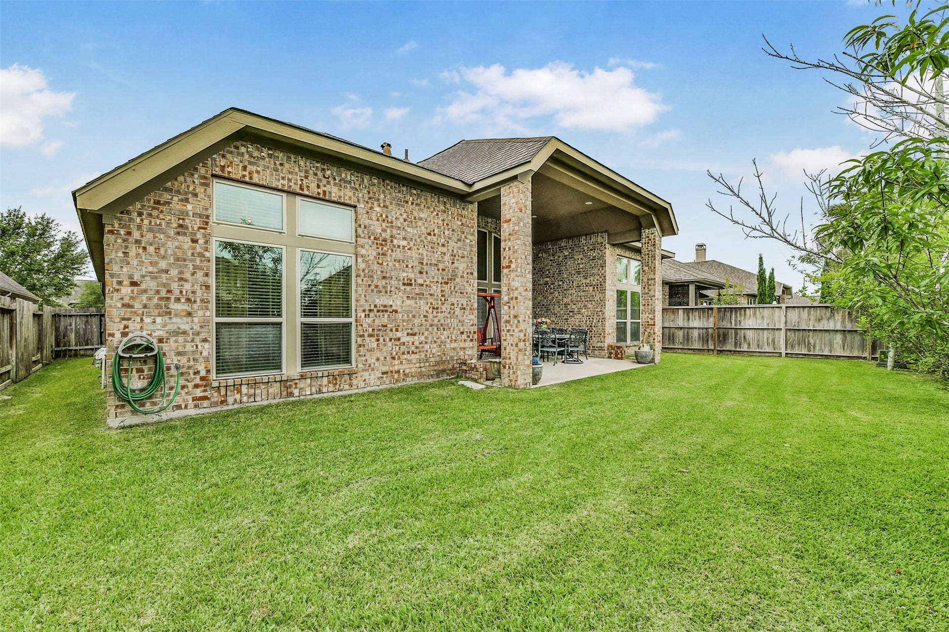 3011 Sunrise Run Lane, Pearland, TX 77584 3011 Sunrise Run Lane, Pearland, TX 77584