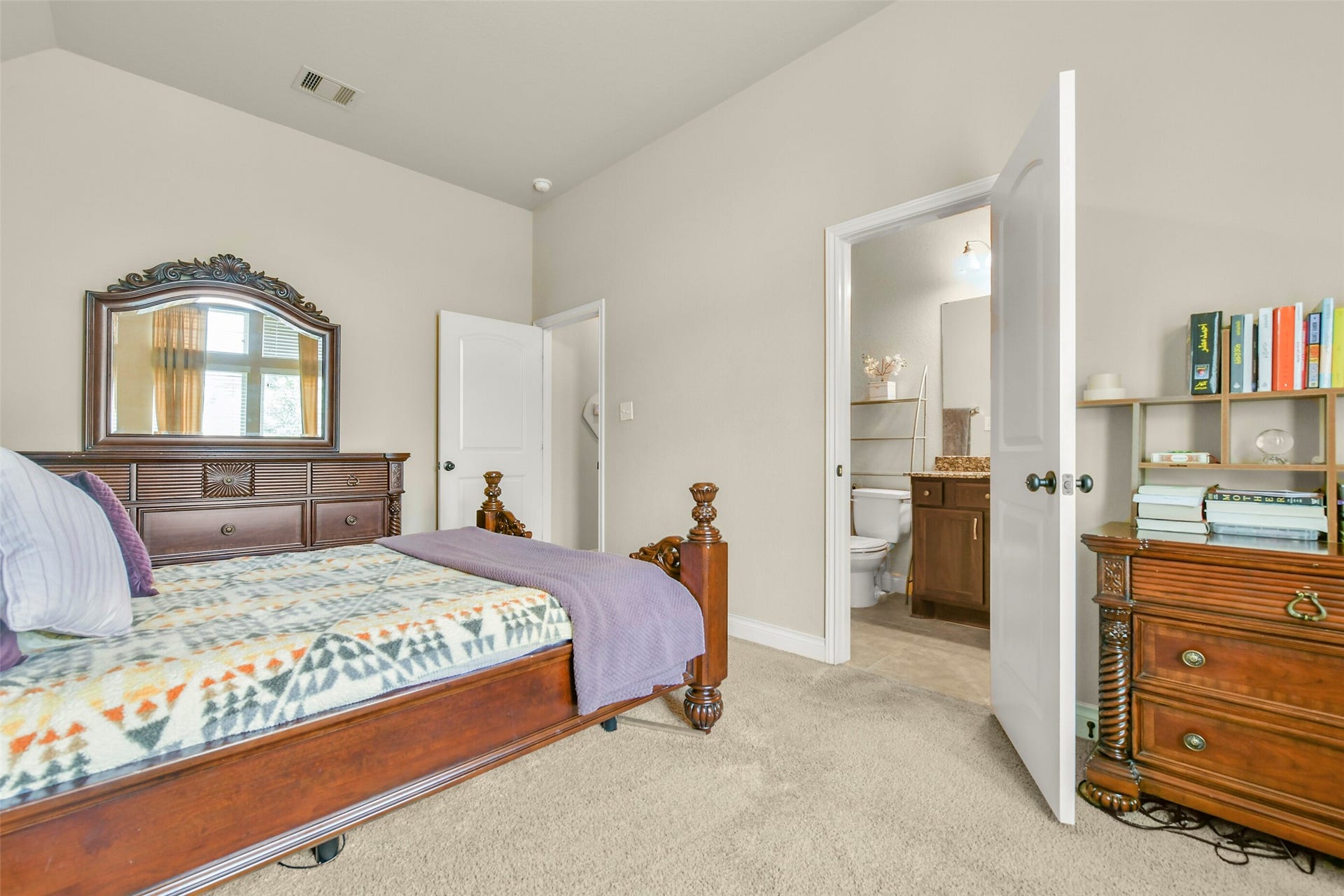 3011 Sunrise Run Lane, Pearland, TX 77584 First secondary bedroom has its own en-suite