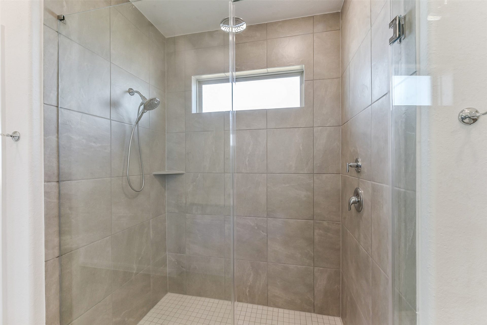 3496 Mount Scenery Lane, Dayton, TX 77535 3496 Mount Scenery Lane, Dayton, TX 77535