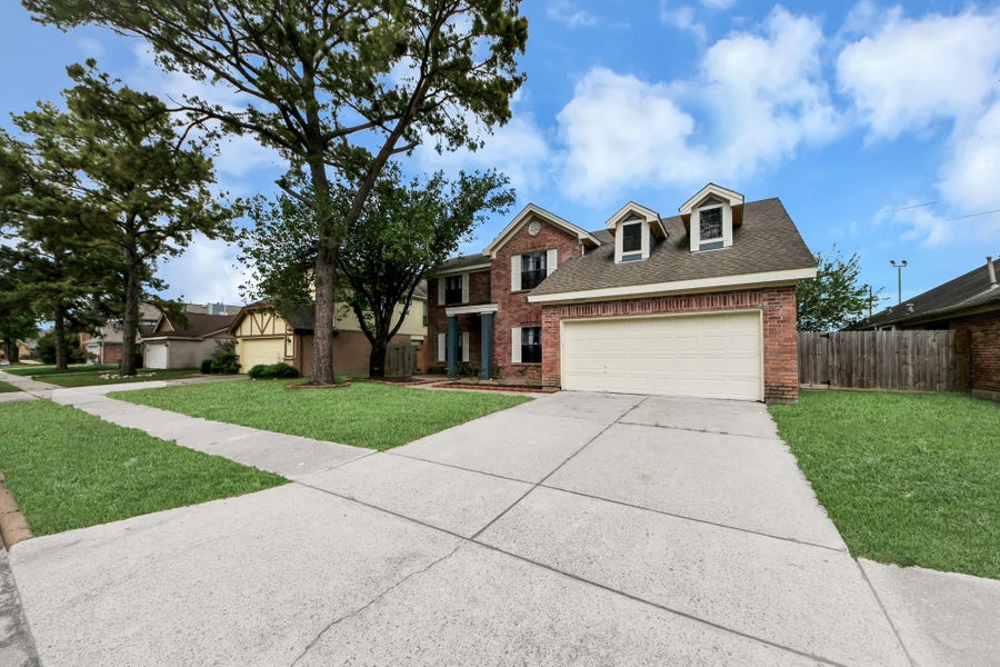 Property photo for 12334 Misty Laurel Drive, Houston, TX