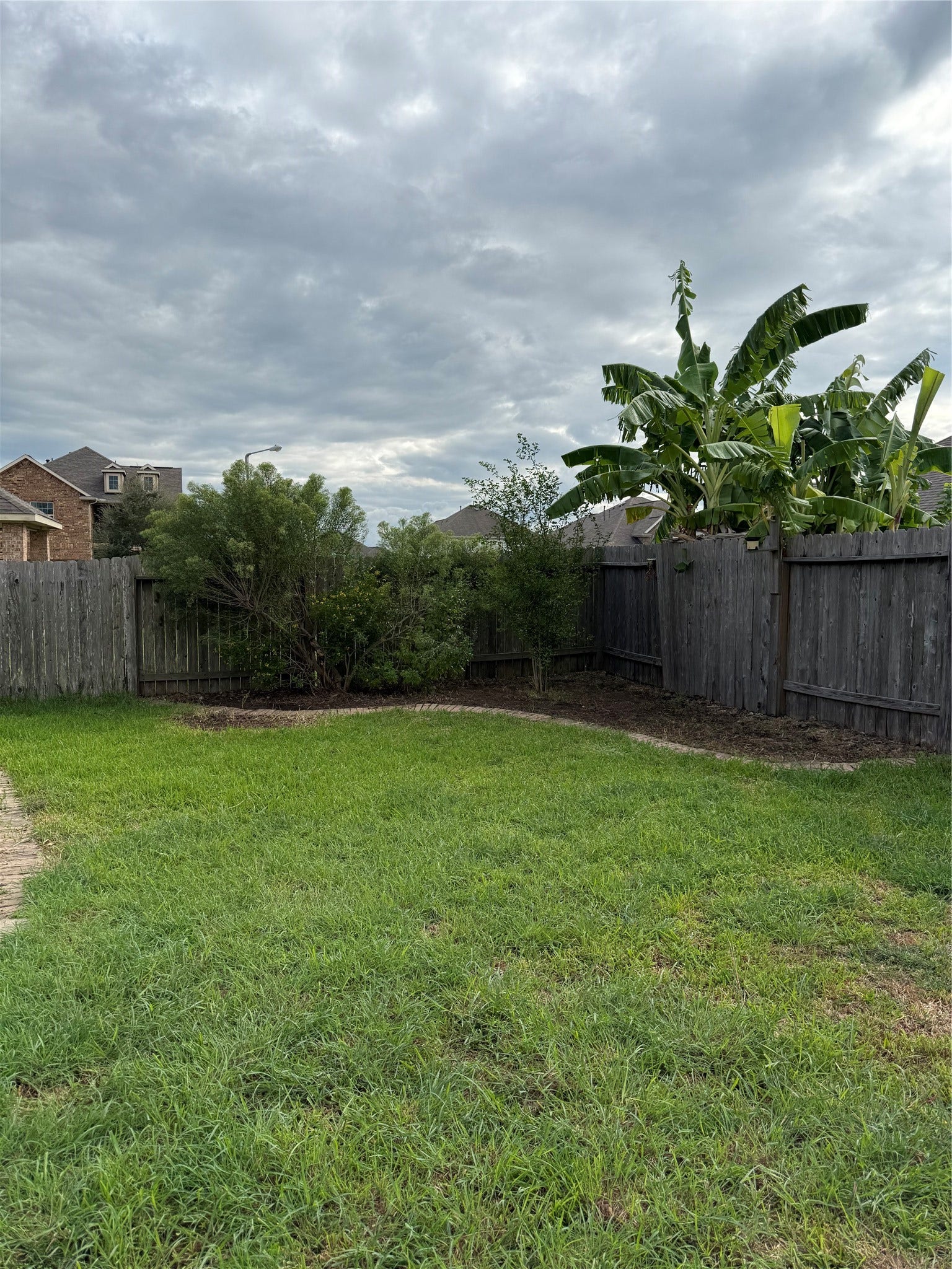220 Brookwood Park Lane, League City, TX 77539 220 Brookwood Park Lane, League City, TX 77539