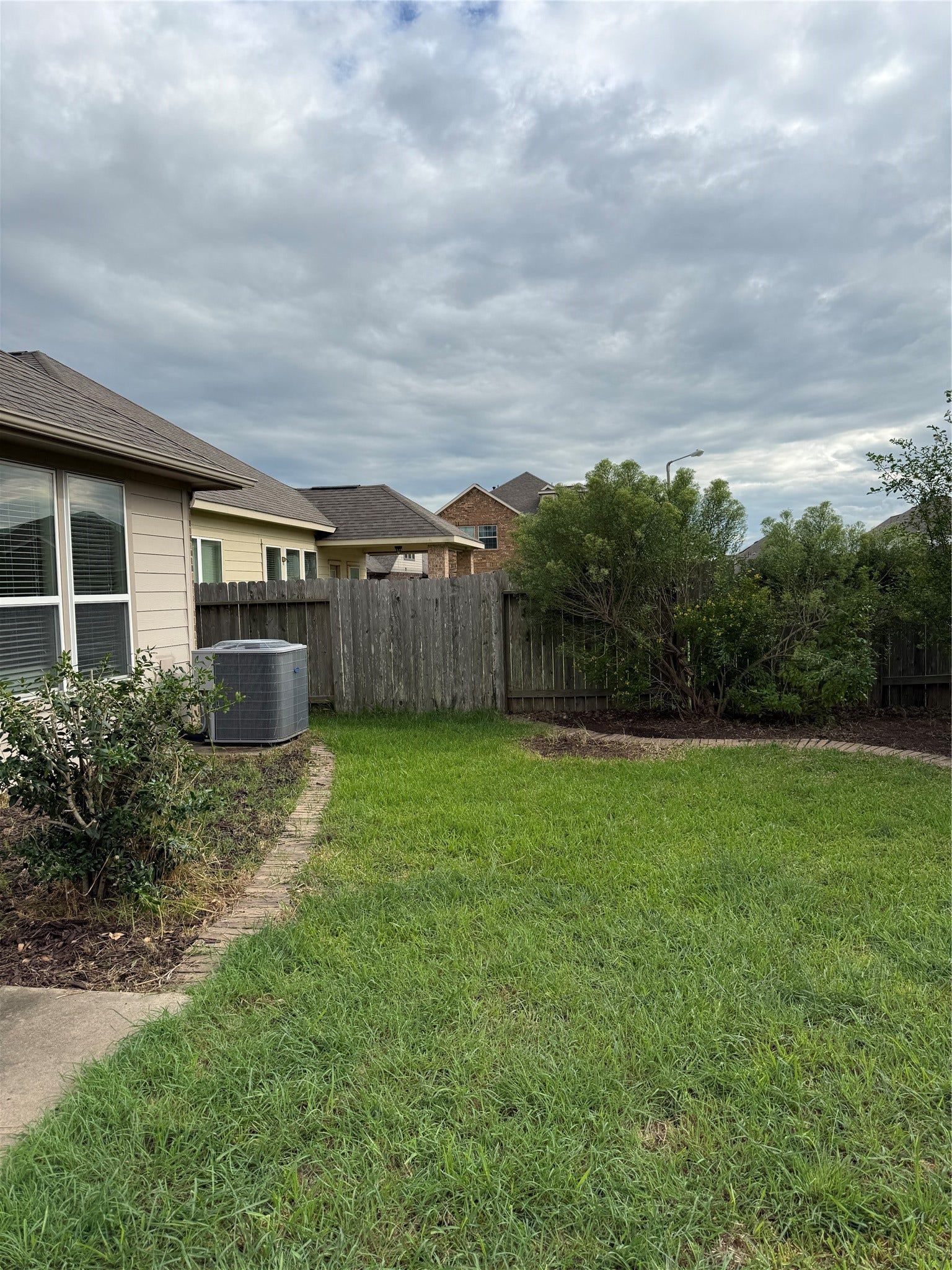 220 Brookwood Park Lane, League City, TX 77539 220 Brookwood Park Lane, League City, TX 77539