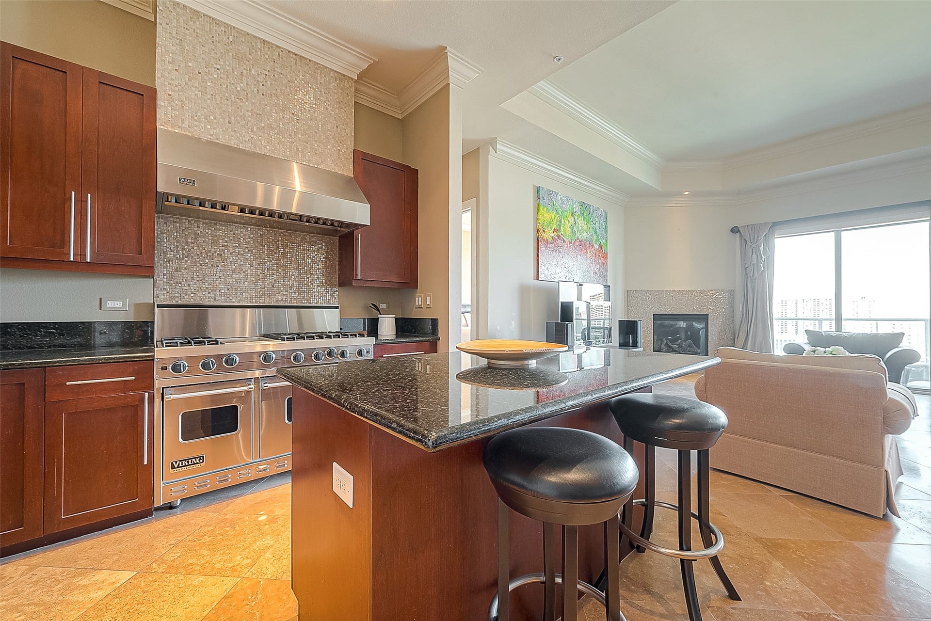 3388 Sage Road, #1601, Houston, TX 77056 Open Kitchen with all appliances included