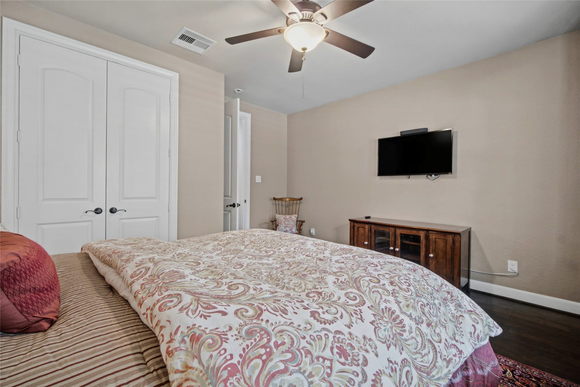 127 Mountain Laurel Drive, Montgomery, TX 77316