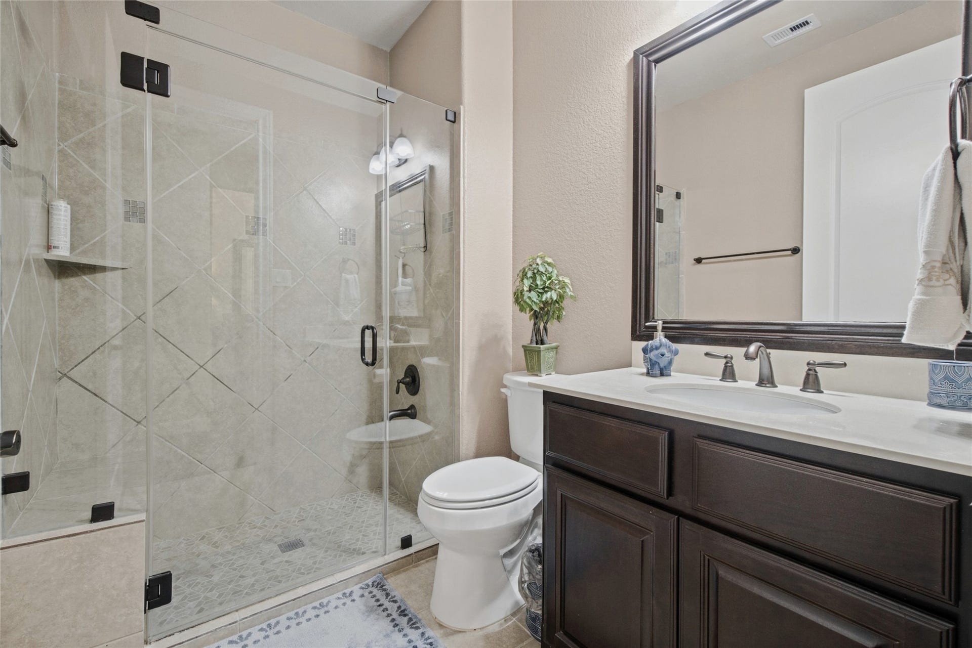 127 Mountain Laurel Drive, Montgomery, TX 77316