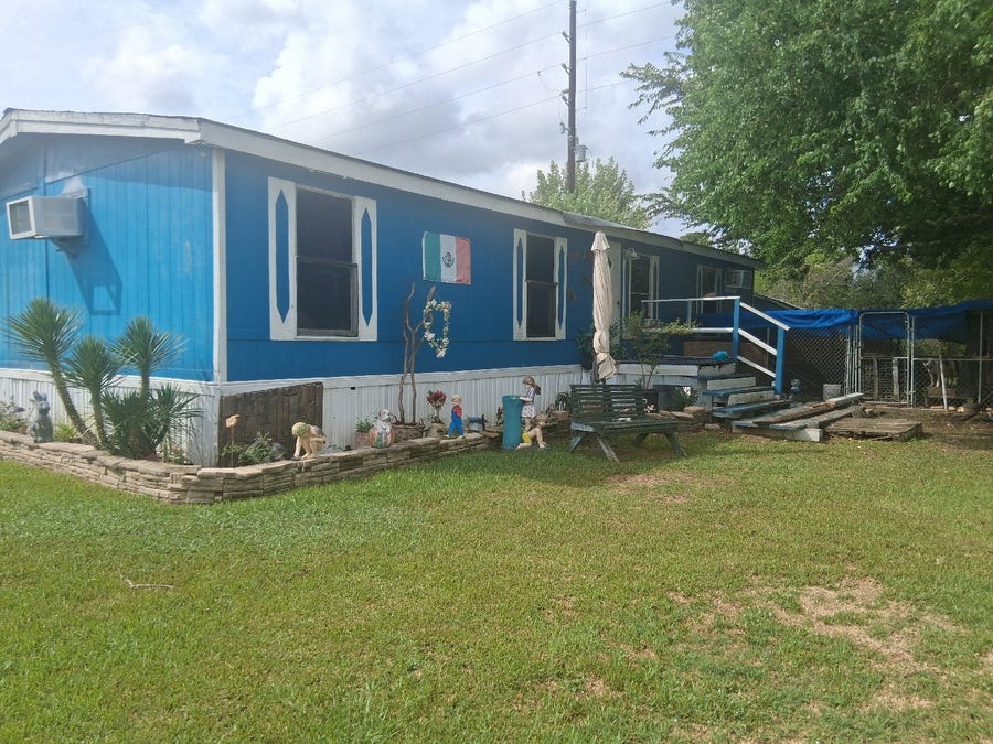 Property photo for 7318 Rabbit Hollow Drive, Baytown, TX