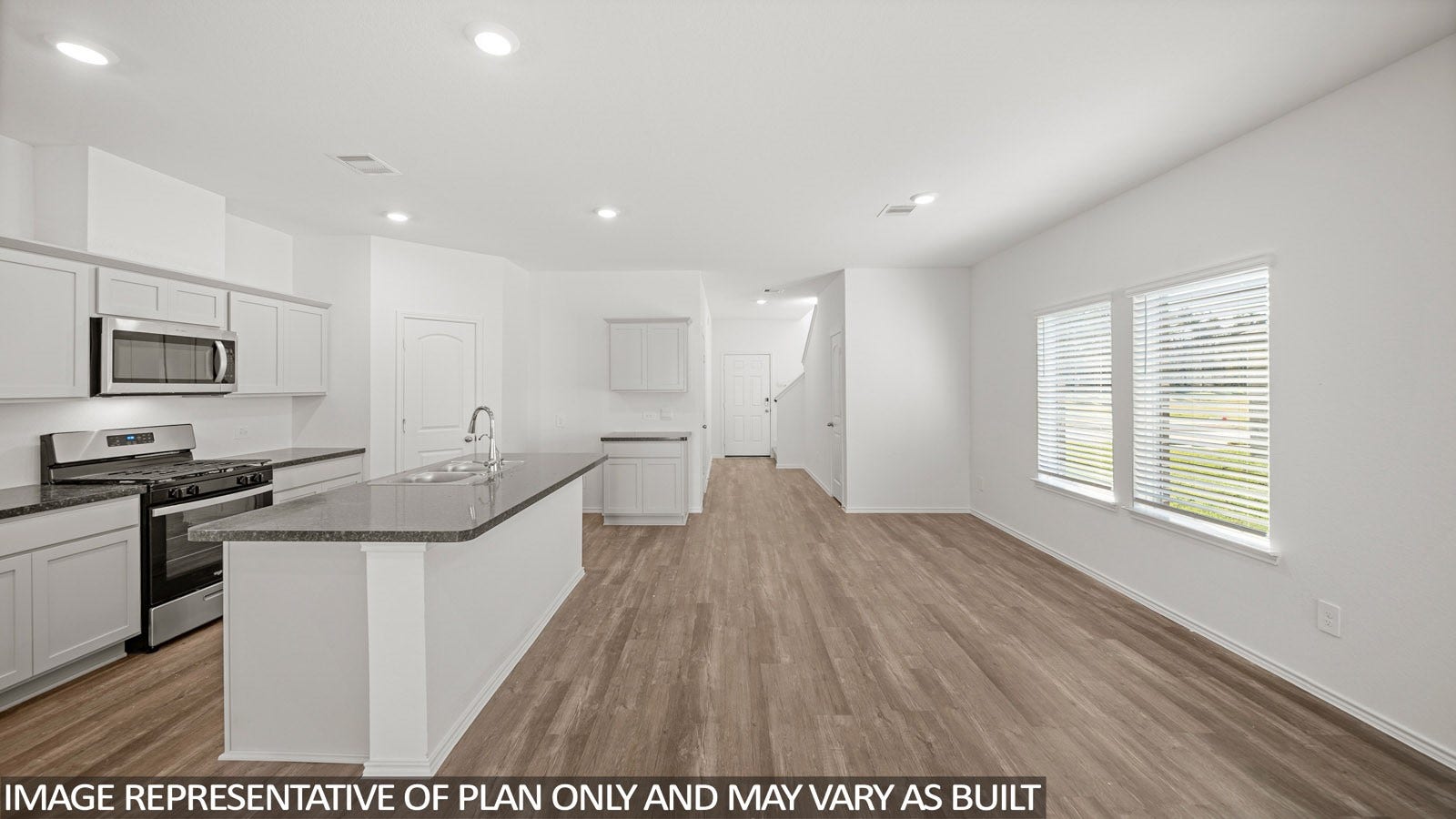 1934 W Stroker Road, Crosby, TX 77532