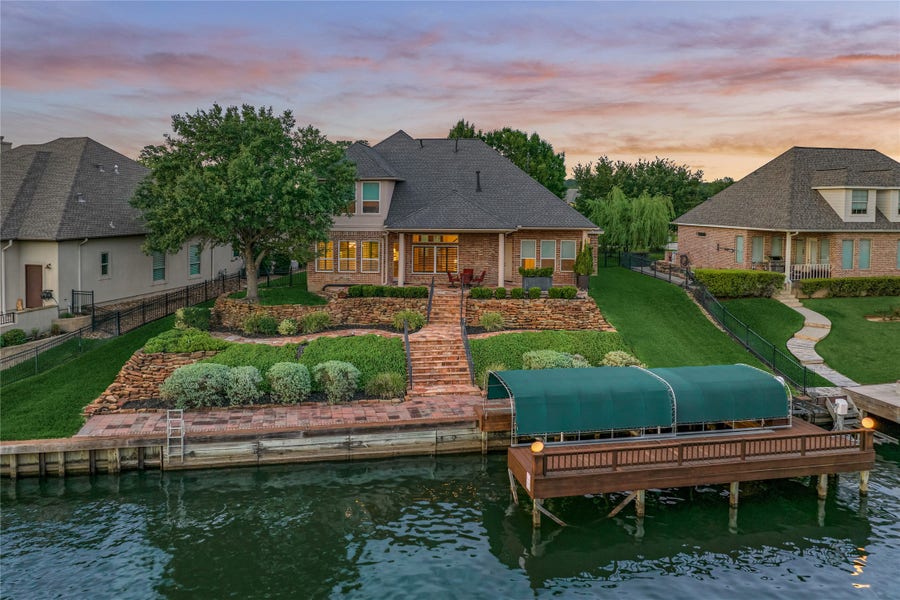 Property photo for 12336 Oak Bend Circle, Conroe, TX
