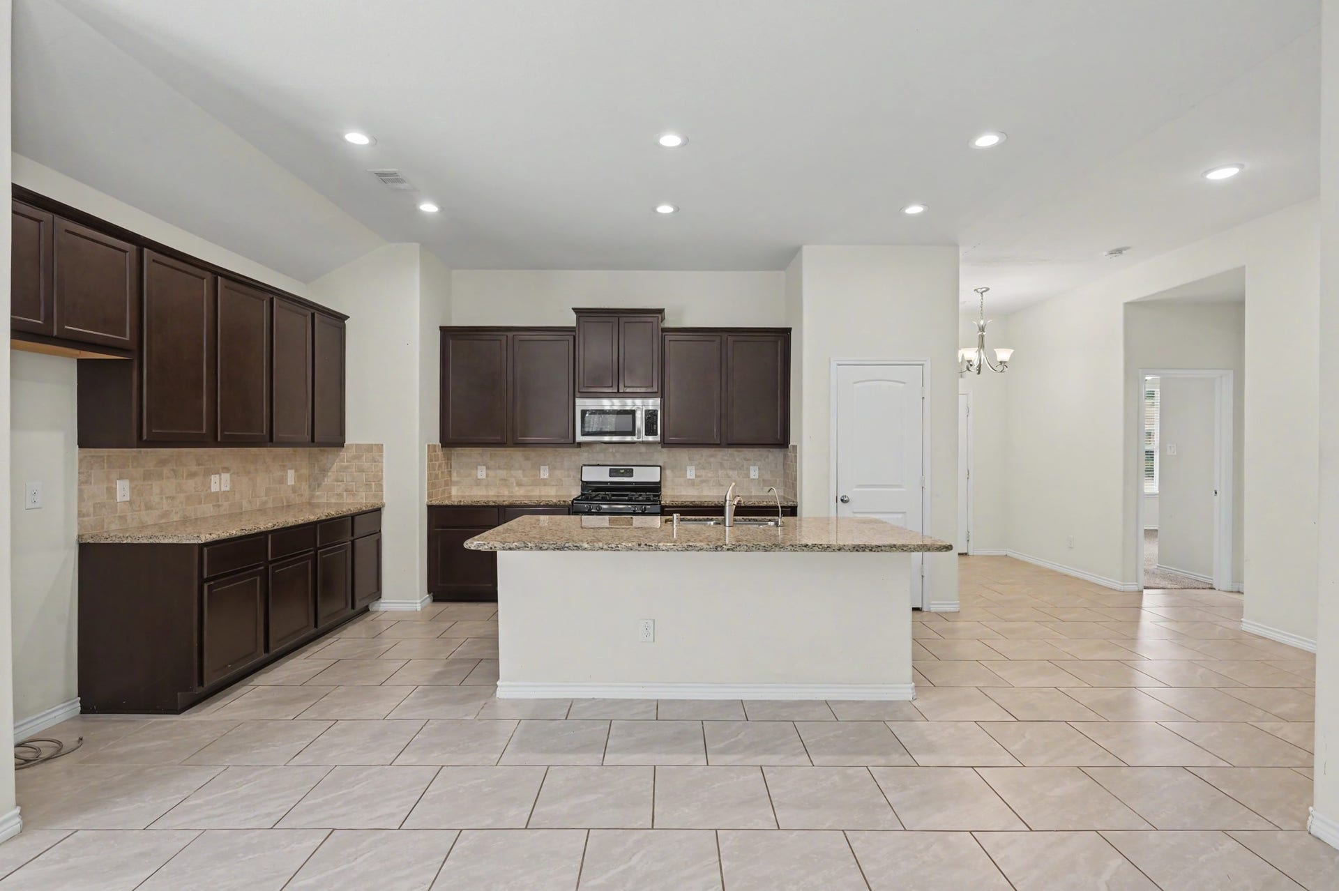 12250 Antilles Lane, Conroe, TX 77304