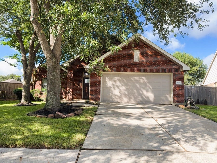 Property photo for 20007 Brackenton Crest Court, Spring, TX