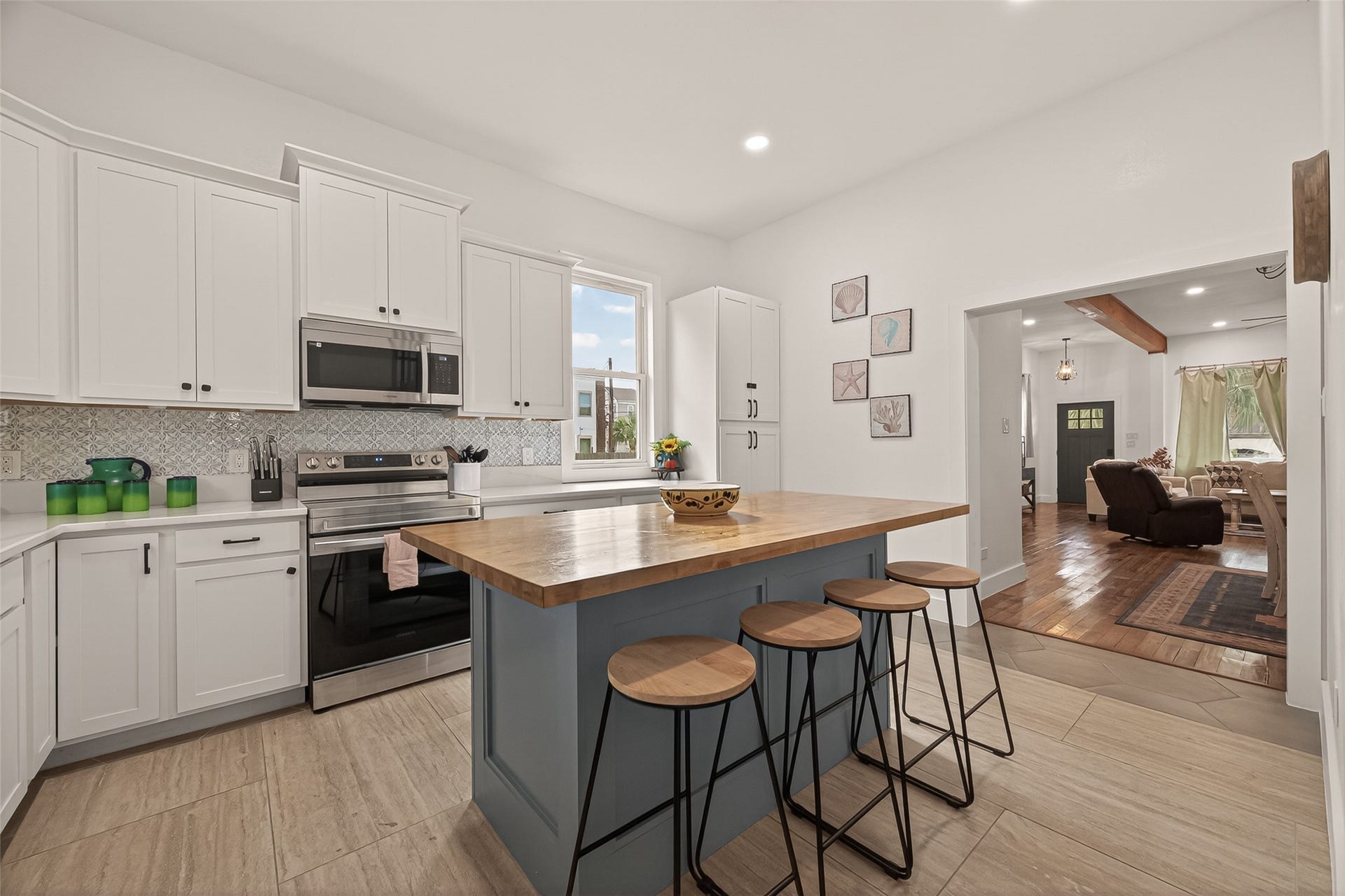 2815 Ball Street, Galveston, TX 77550