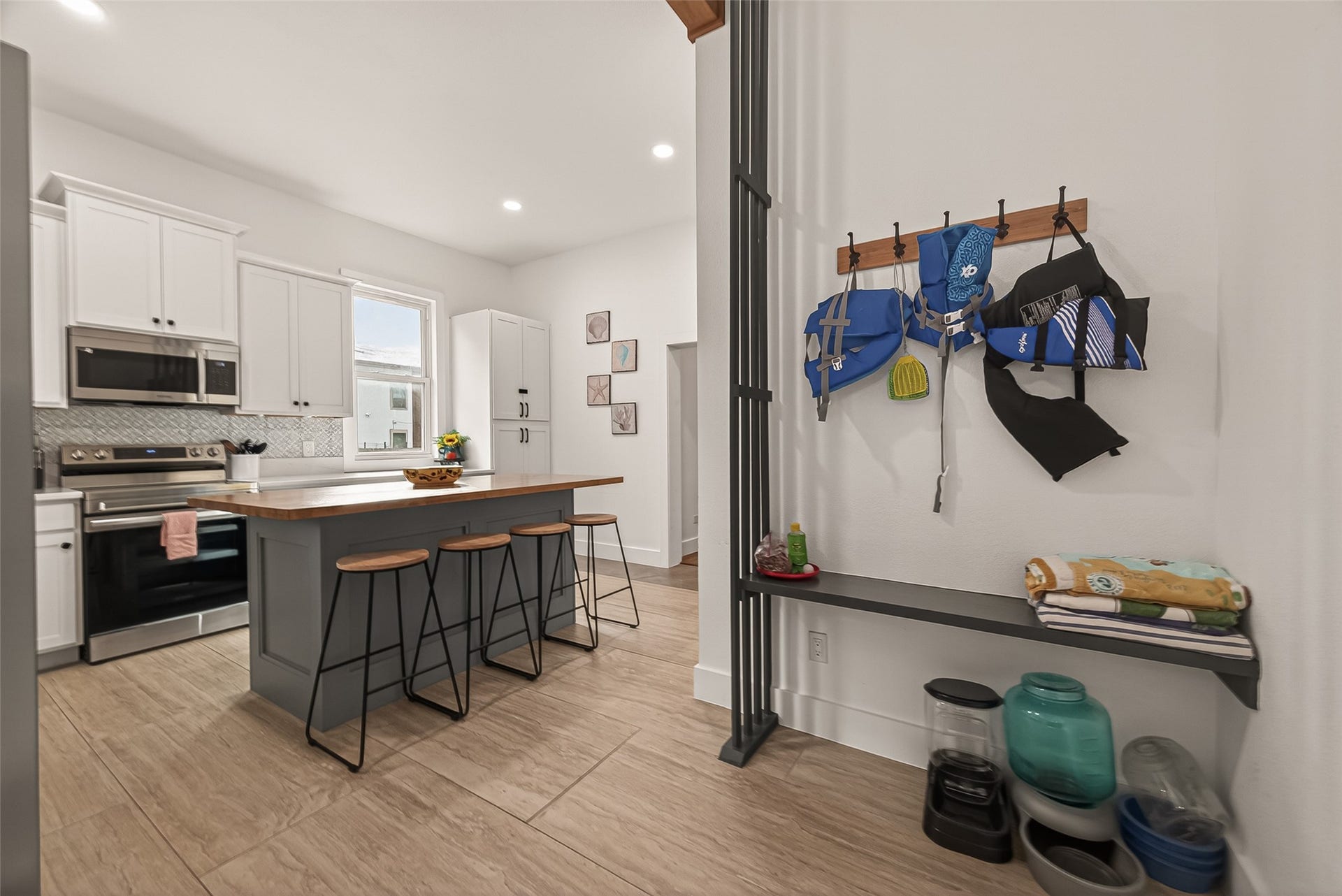 2815 Ball Street, Galveston, TX 77550