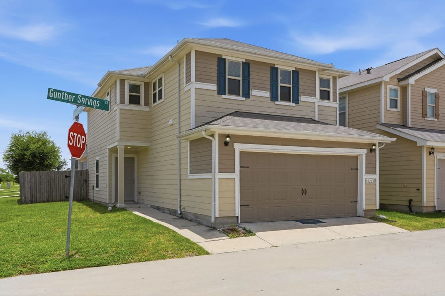 Property photo for 19213 Gunther Springs Court, Houston, TX