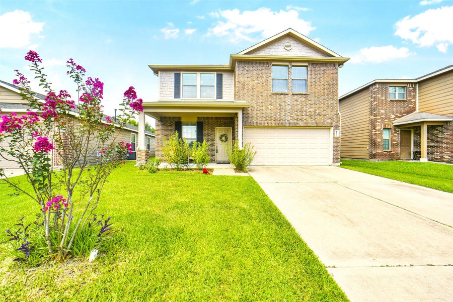 Property photo for 8114 Yaupon View Drive, Cypress, TX