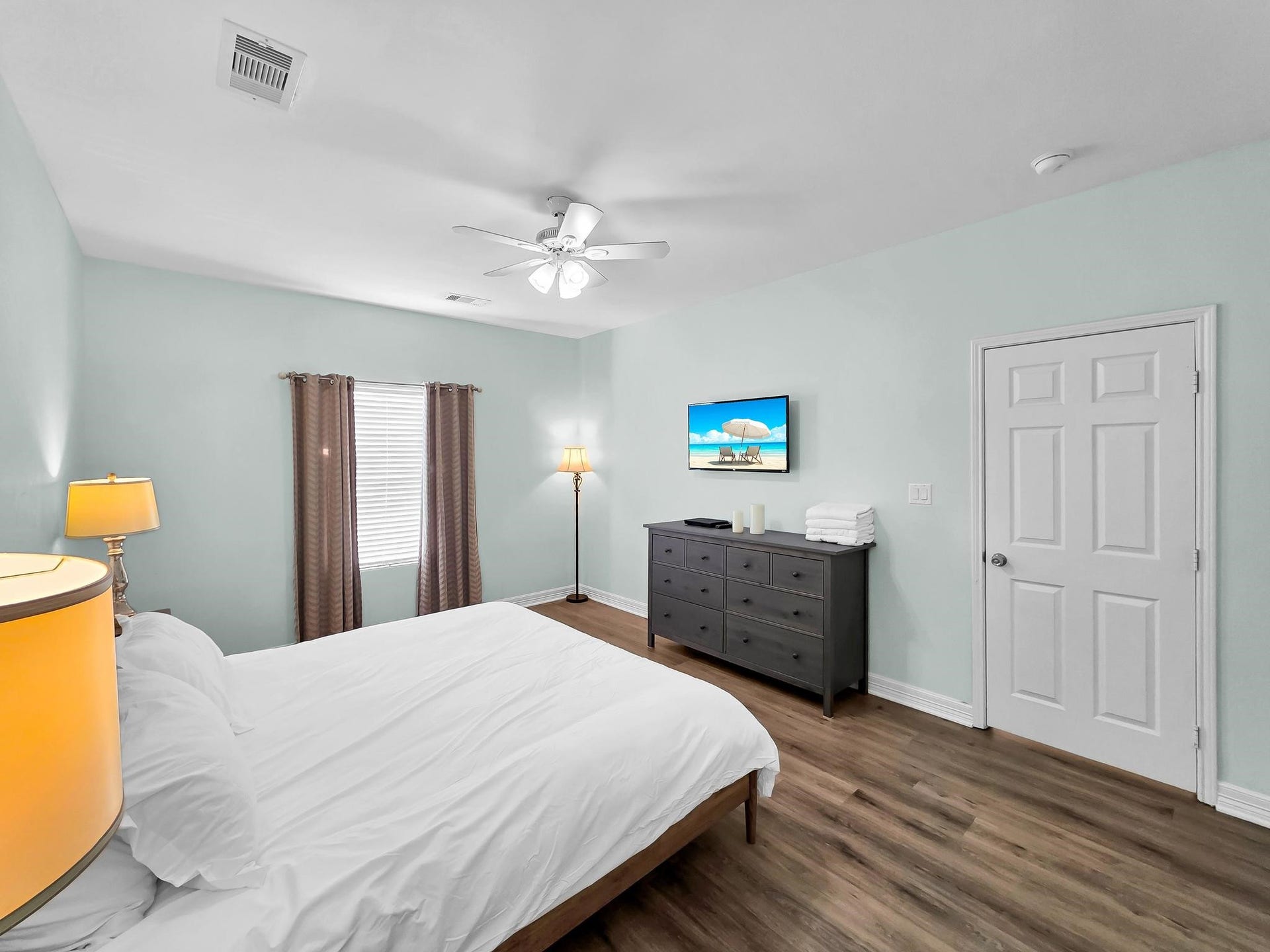 2482 Highway 87, Gilchrist, TX 77617 2482 Highway 87, Gilchrist, TX 77617