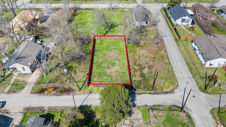 Property photo for 3213 Delia Street, Houston, TX