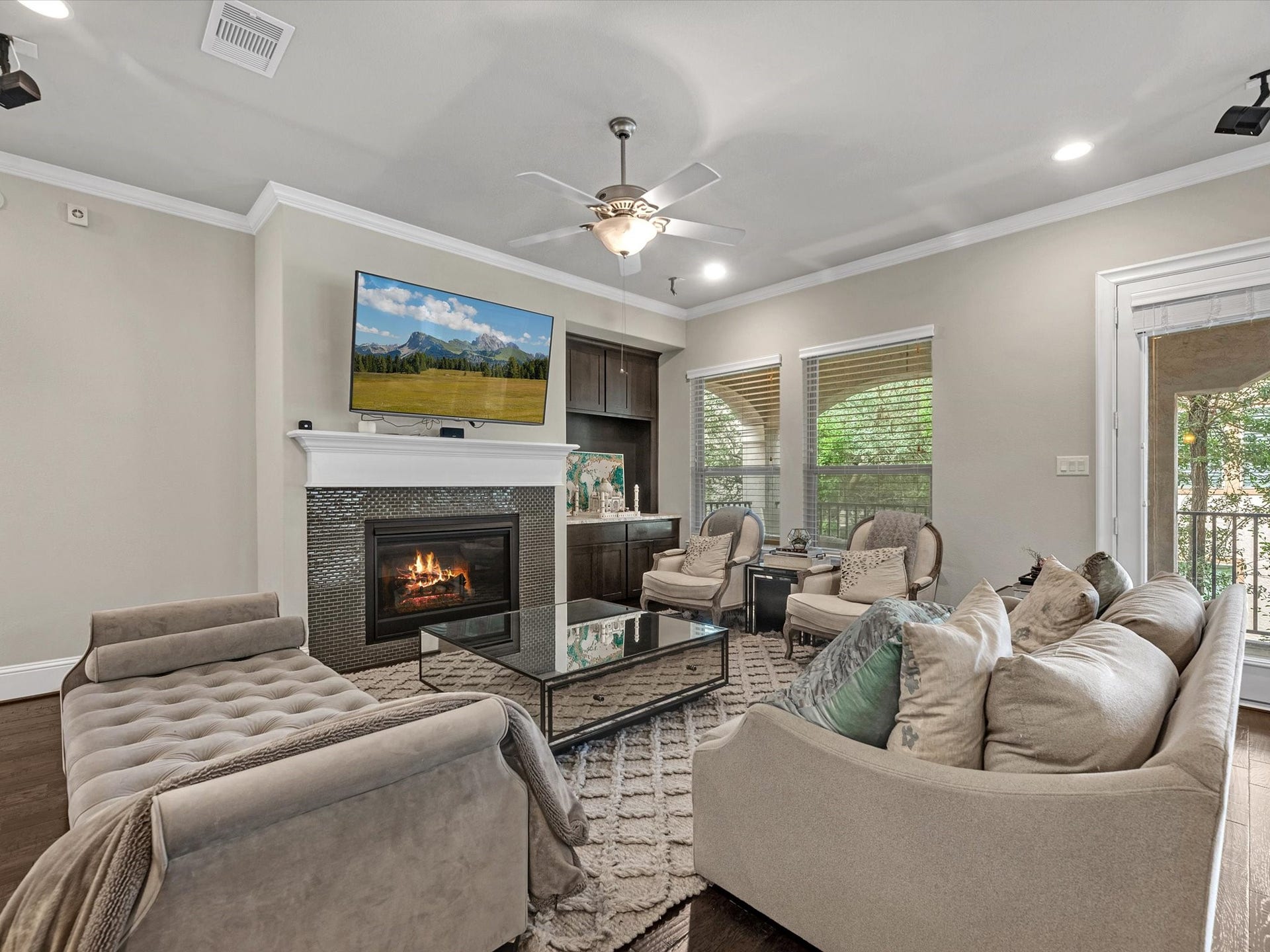 15922 Morgan Street, Sugar Land, TX 77478 15922 Morgan Street, Sugar Land, TX 77478