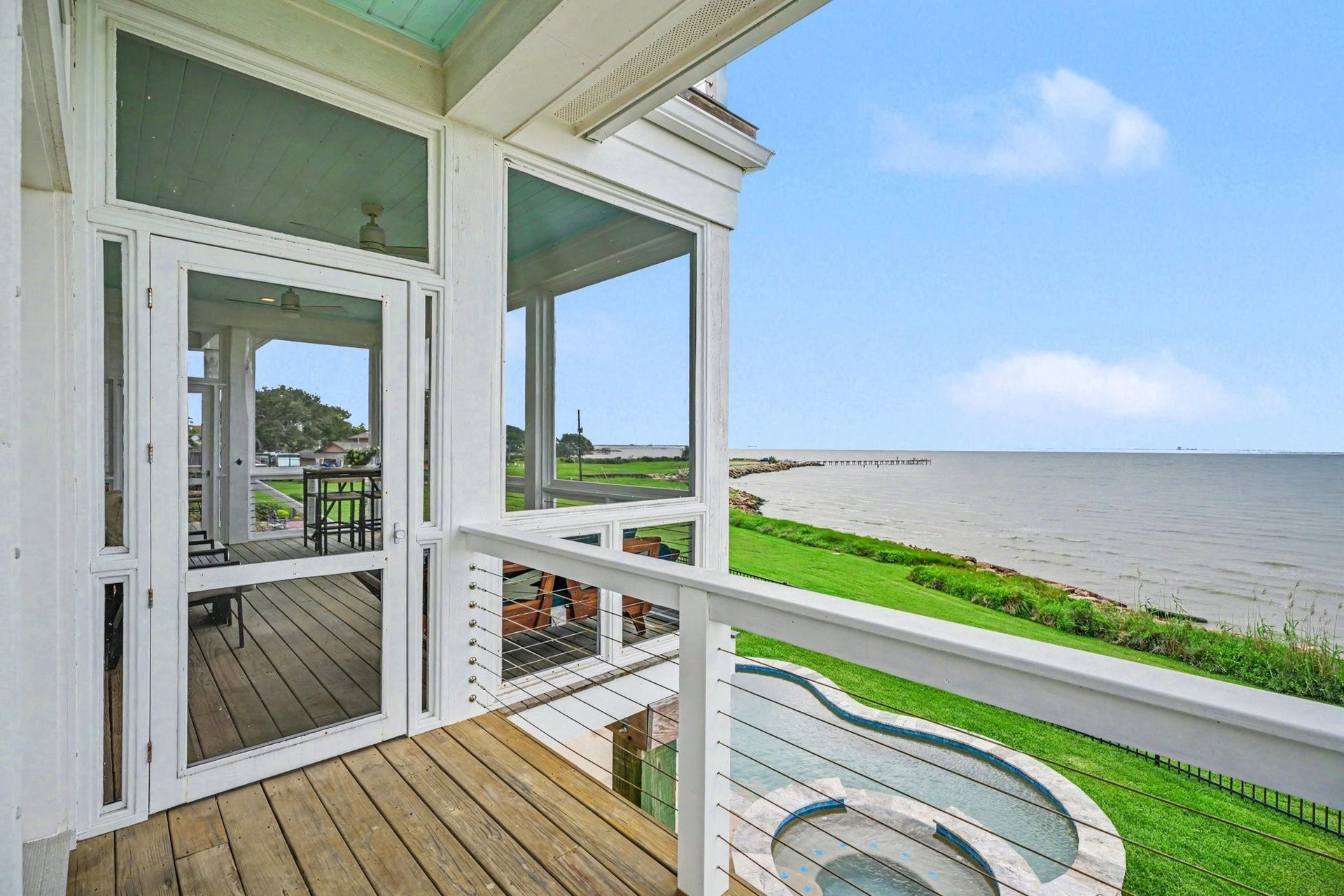 4522 Tharp Drive, Seabrook, TX 77586 4522 Tharp Drive, Seabrook, TX 77586