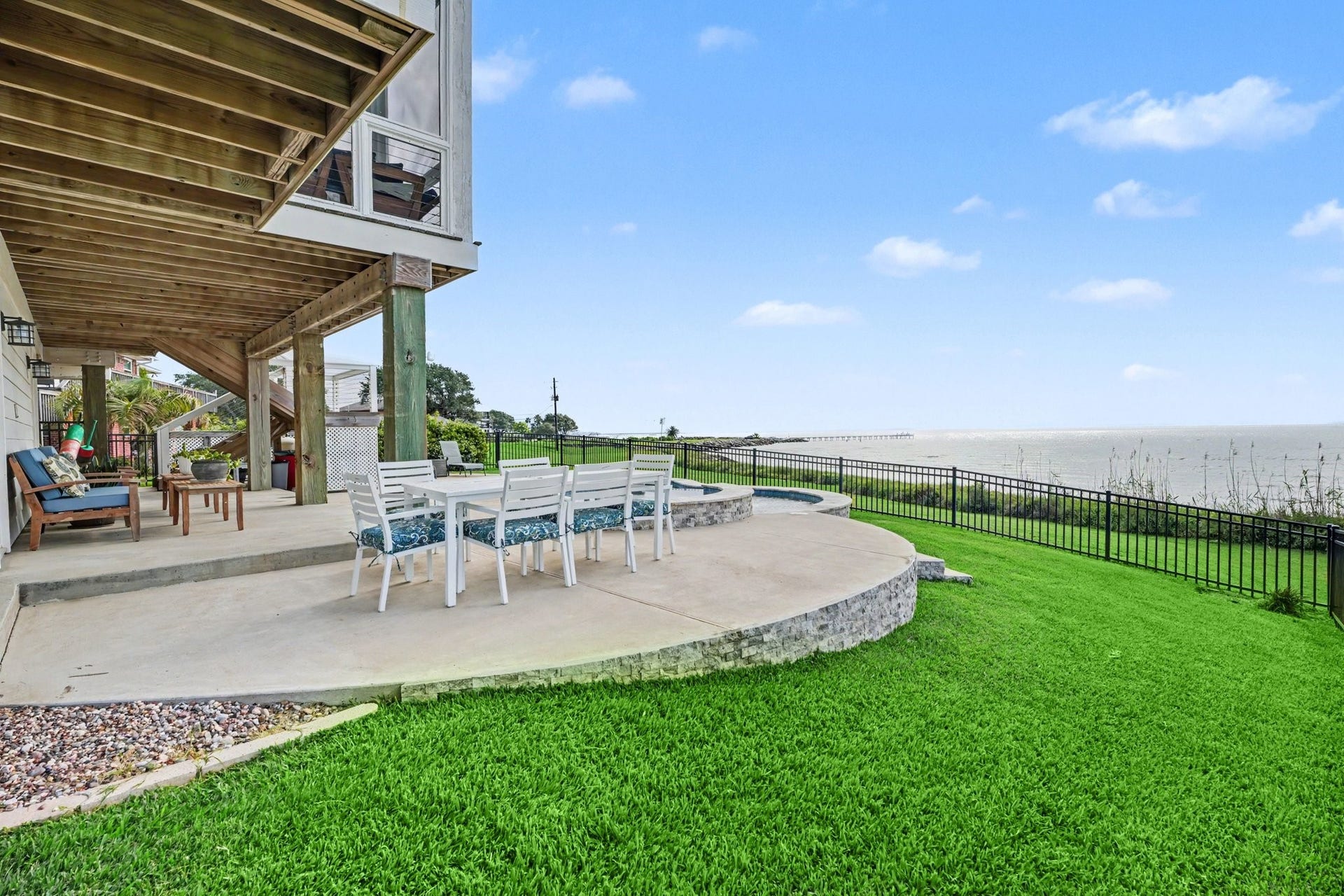 4522 Tharp Drive, Seabrook, TX 77586 4522 Tharp Drive, Seabrook, TX 77586