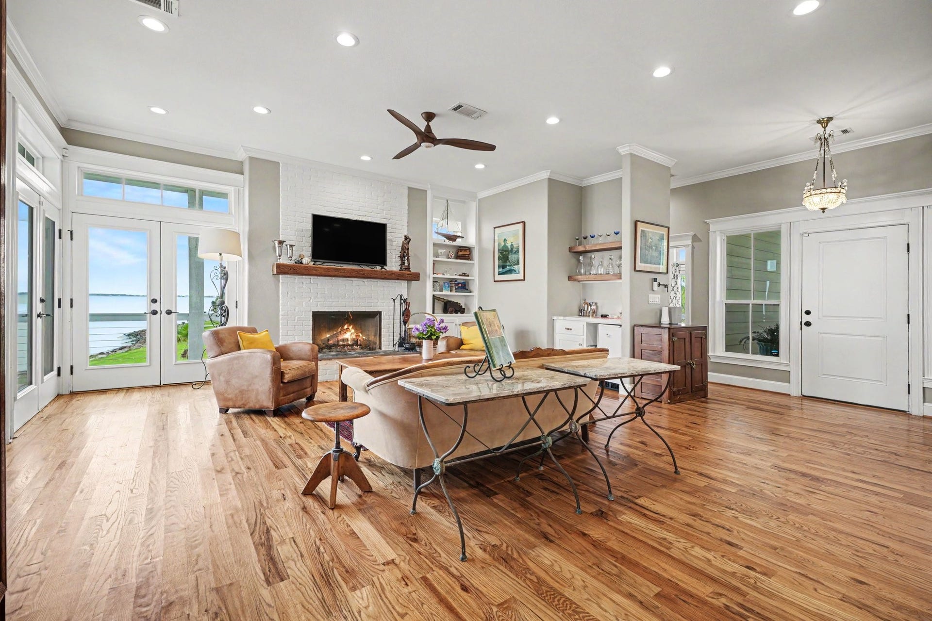 4522 Tharp Drive, Seabrook, TX 77586 4522 Tharp Drive, Seabrook, TX 77586