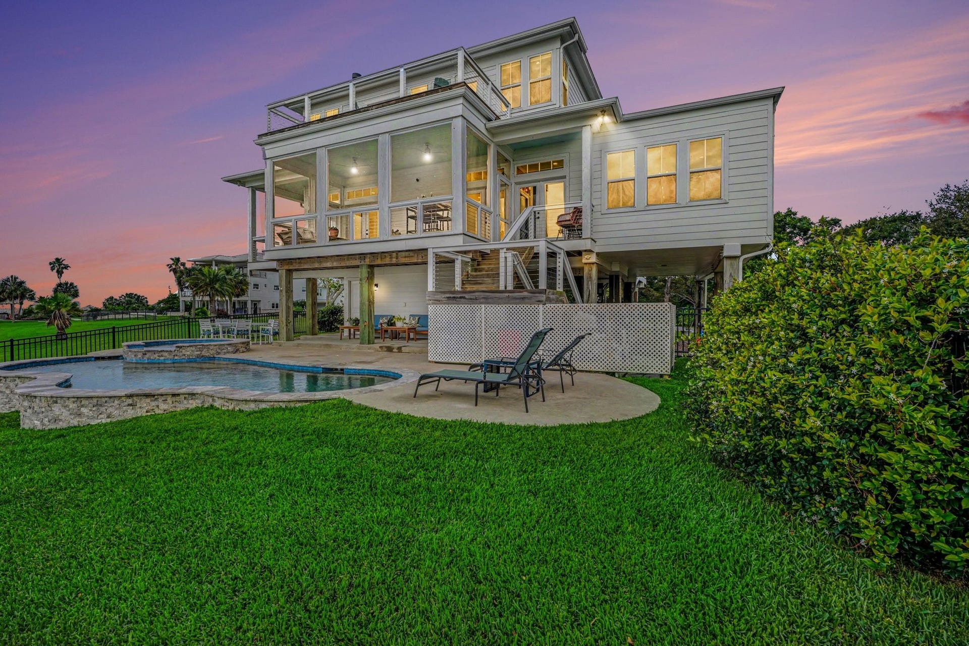 4522 Tharp Drive, Seabrook, TX 77586 4522 Tharp Drive, Seabrook, TX 77586