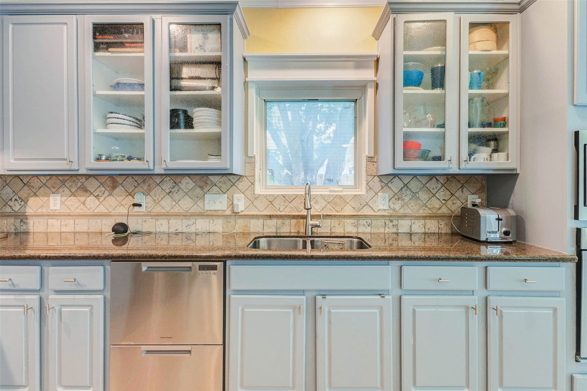 17311 Pikes Peek Court, Tomball, TX 77377 17311 Pikes Peek Court, Tomball, TX 77377