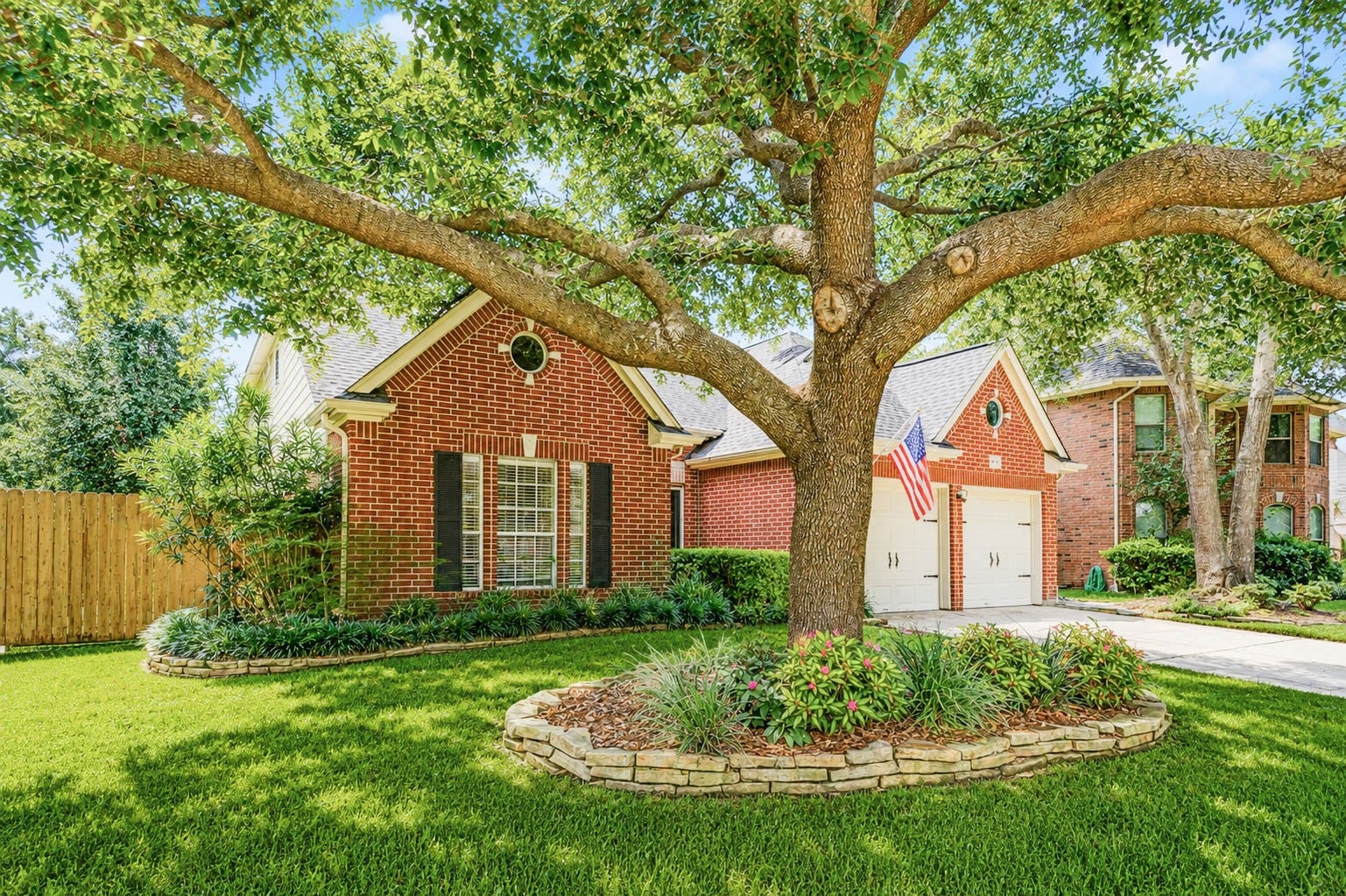 17311 Pikes Peek Court, Tomball, TX 77377 Beautifully manicured yard including a Japanese lace maple tree