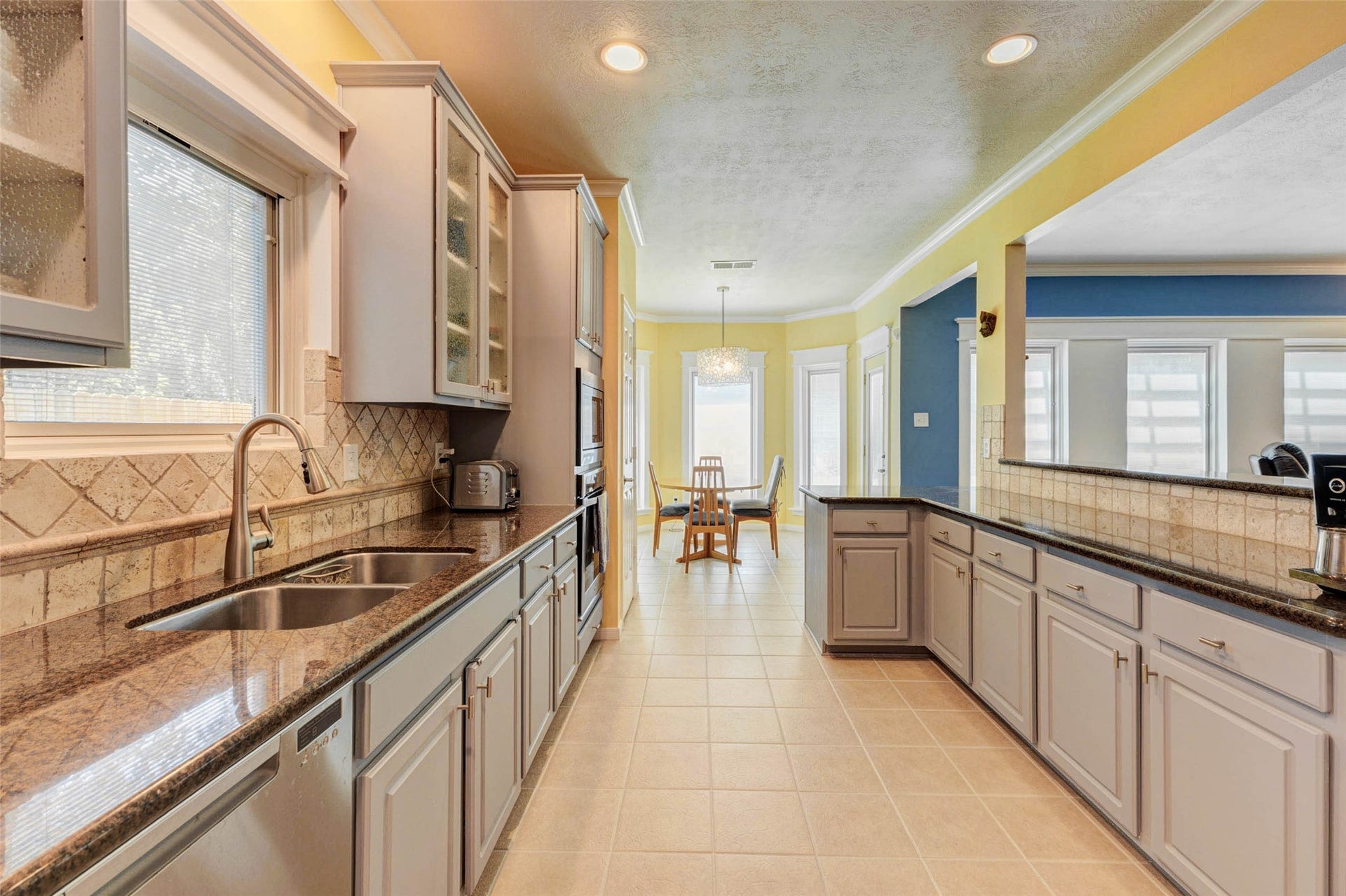 17311 Pikes Peek Court, Tomball, TX 77377 17311 Pikes Peek Court, Tomball, TX 77377