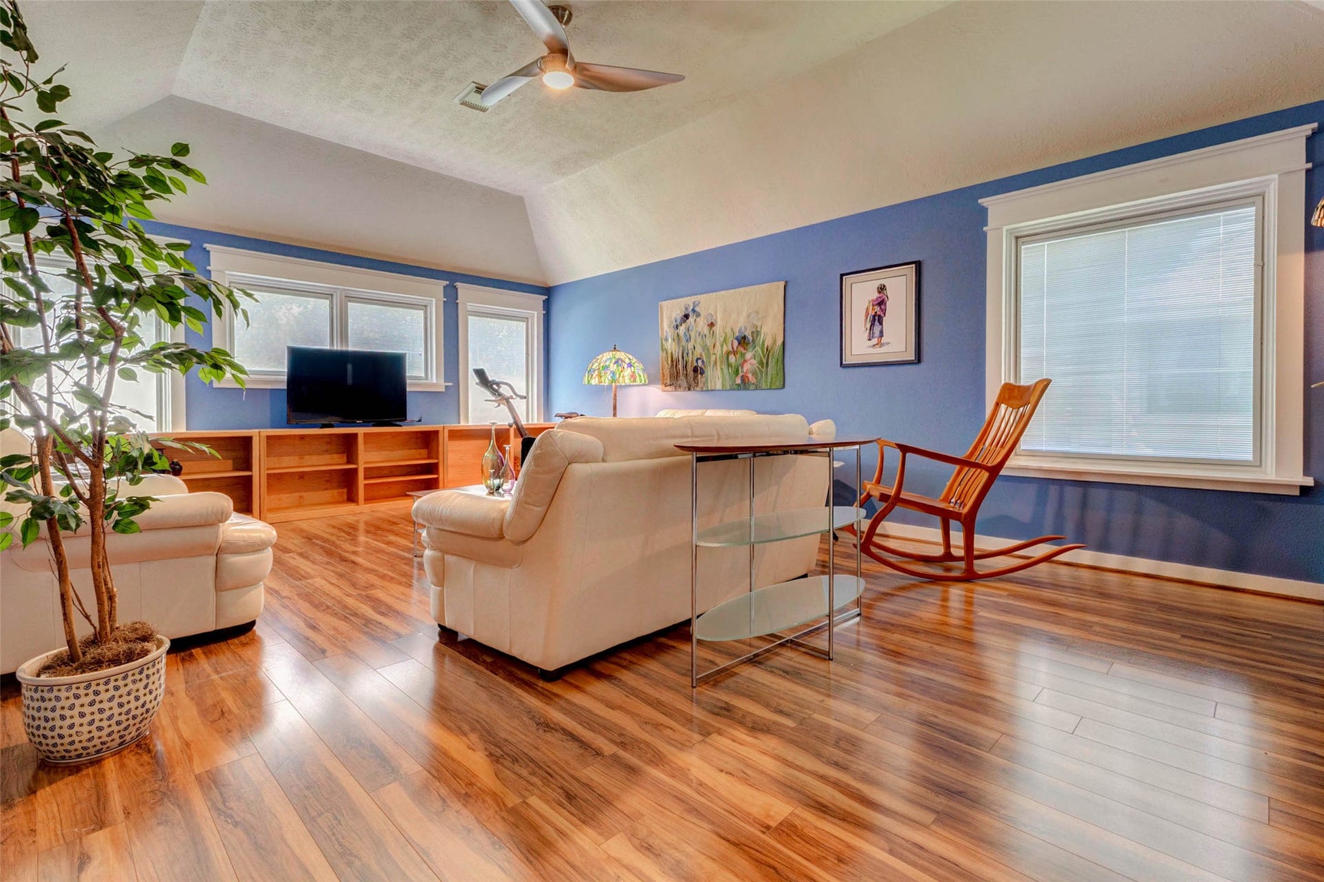 17311 Pikes Peek Court, Tomball, TX 77377 Game room on the 2nd floor