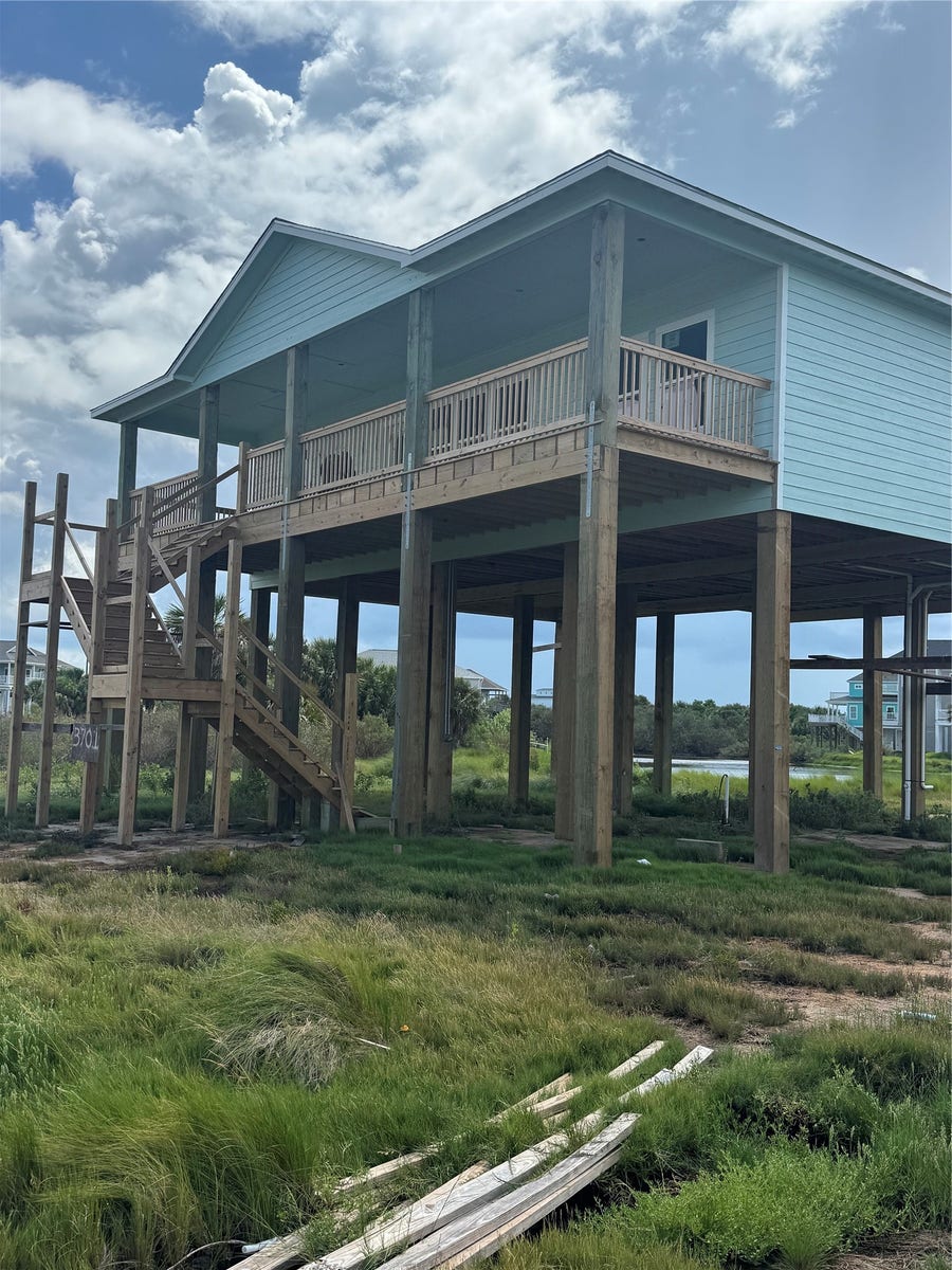Property photo for 3701 El Lago Street, Galveston, TX