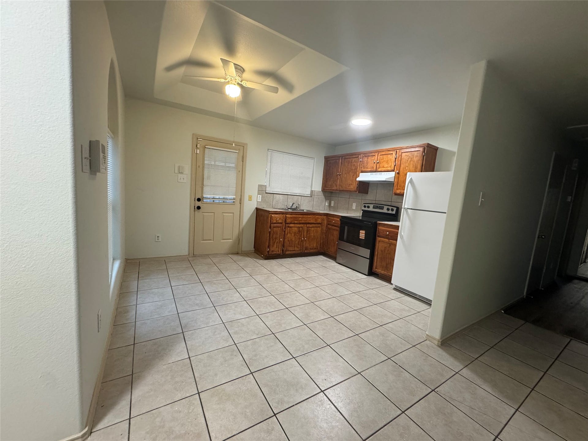 5515 Rio Ramos Street, Rosharon, TX 77583 5515 Rio Ramos Street, Rosharon, TX 77583