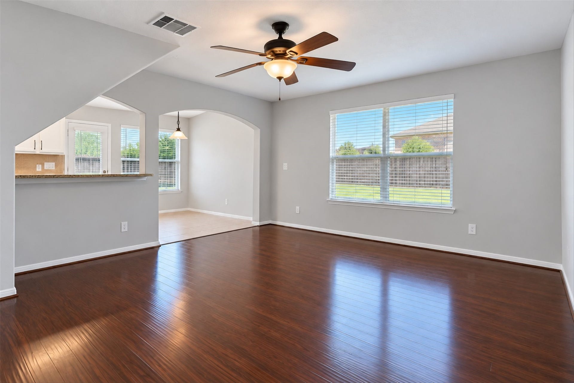 25039 Galium Meadows, Tomball, TX 77375 25039 Galium Meadows, Tomball, TX 77375