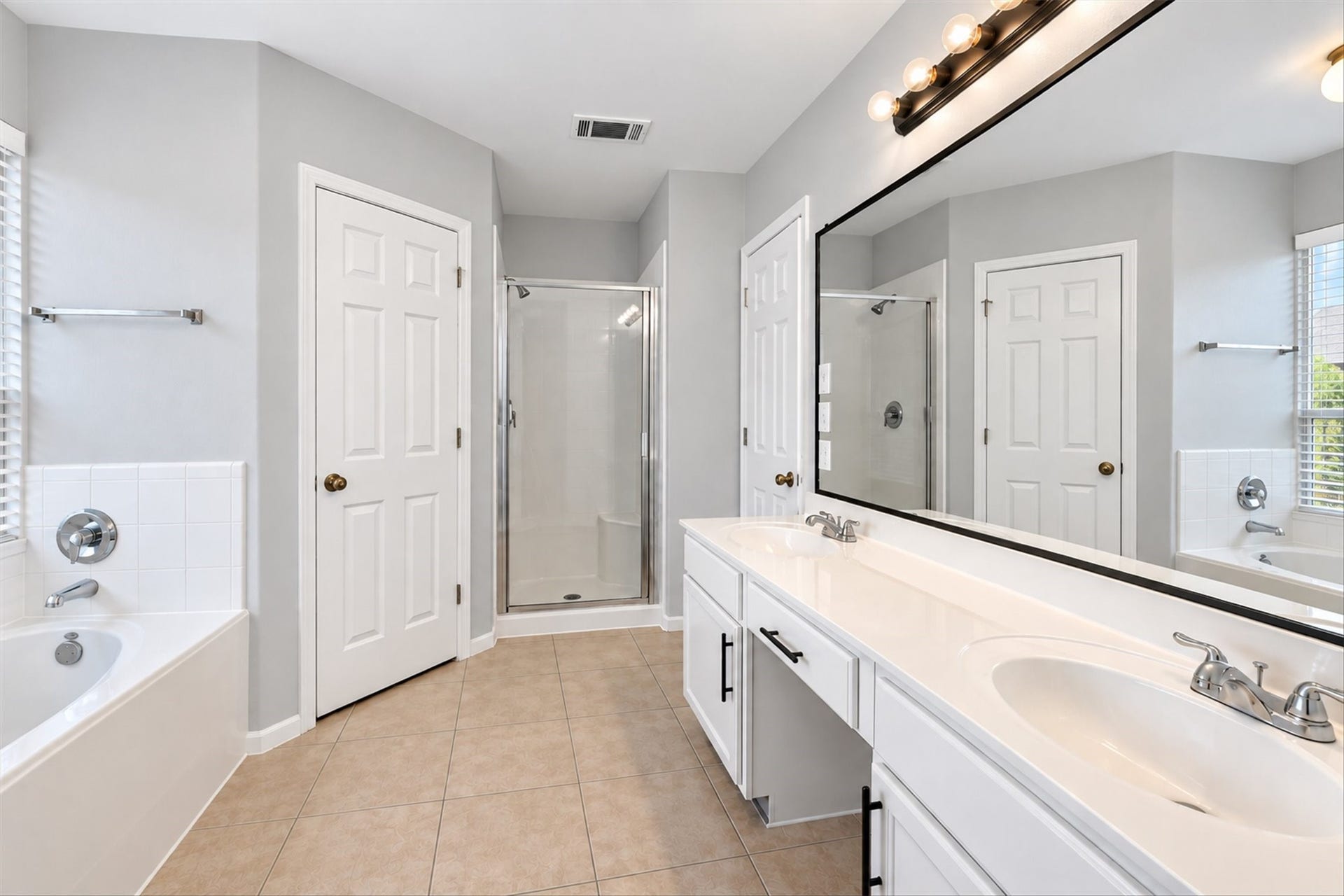25039 Galium Meadows, Tomball, TX 77375 25039 Galium Meadows, Tomball, TX 77375