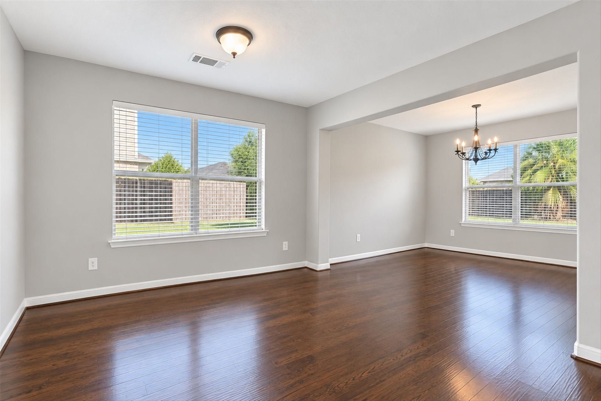 25039 Galium Meadows, Tomball, TX 77375 25039 Galium Meadows, Tomball, TX 77375