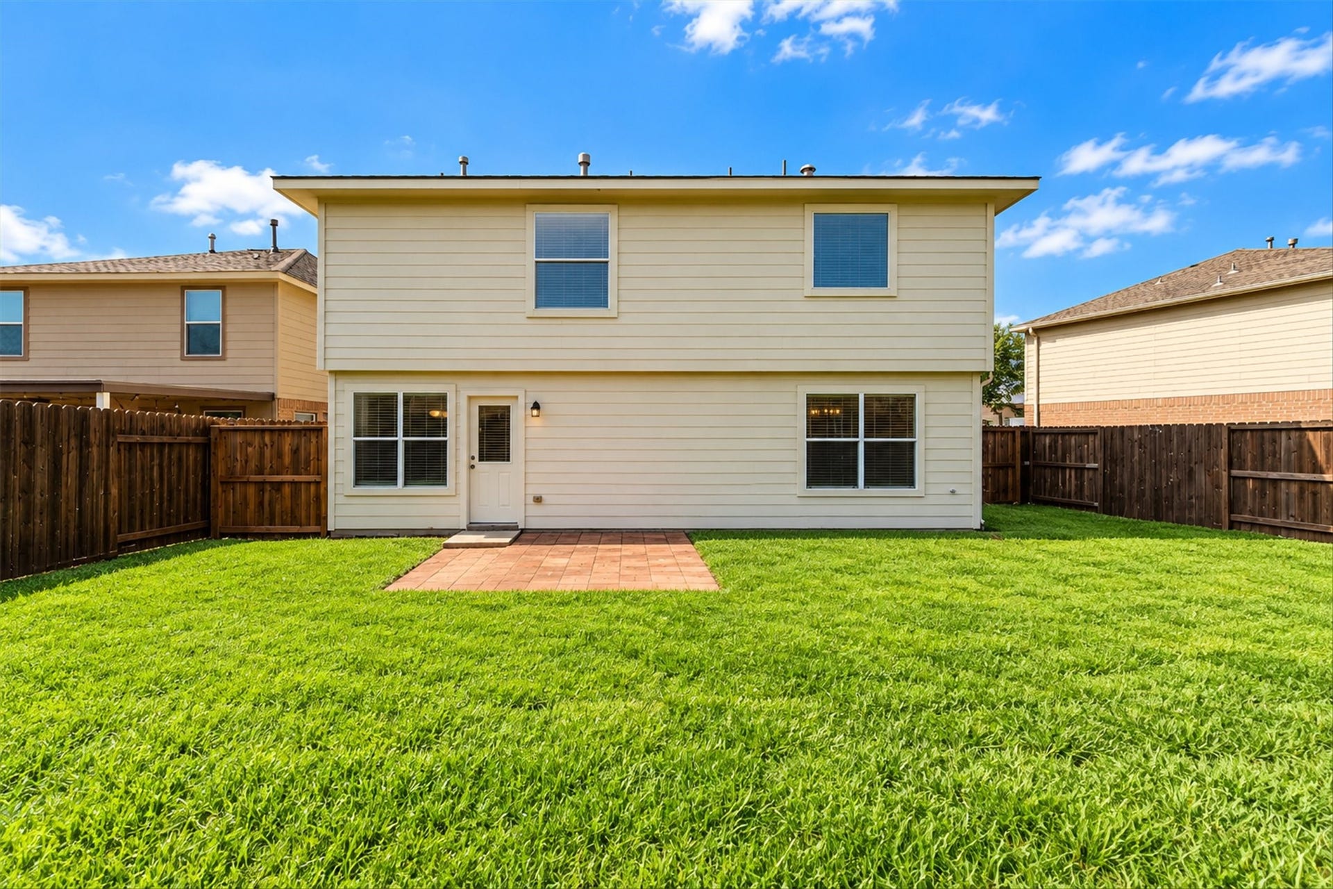 25039 Galium Meadows, Tomball, TX 77375 25039 Galium Meadows, Tomball, TX 77375