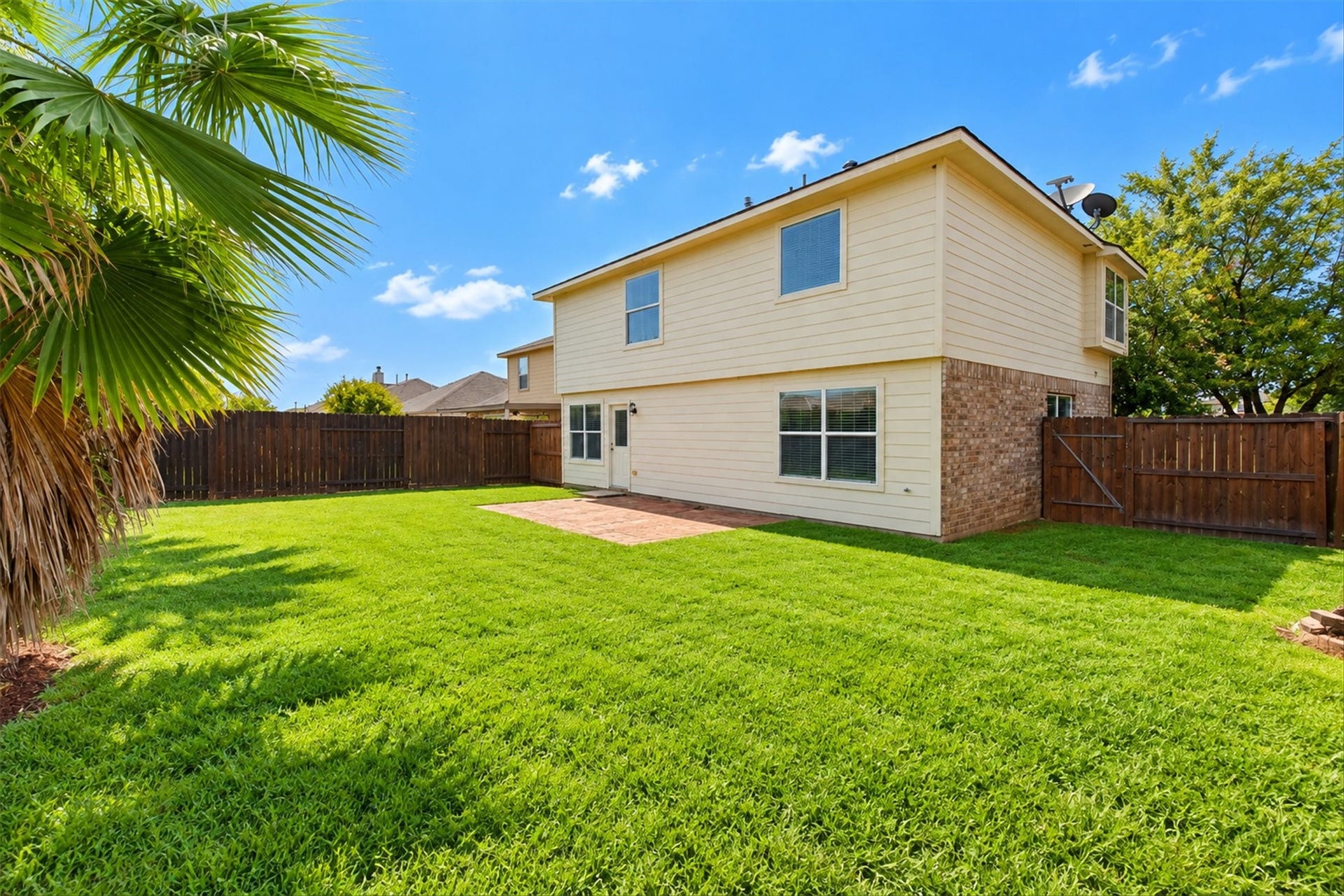 25039 Galium Meadows, Tomball, TX 77375 25039 Galium Meadows, Tomball, TX 77375