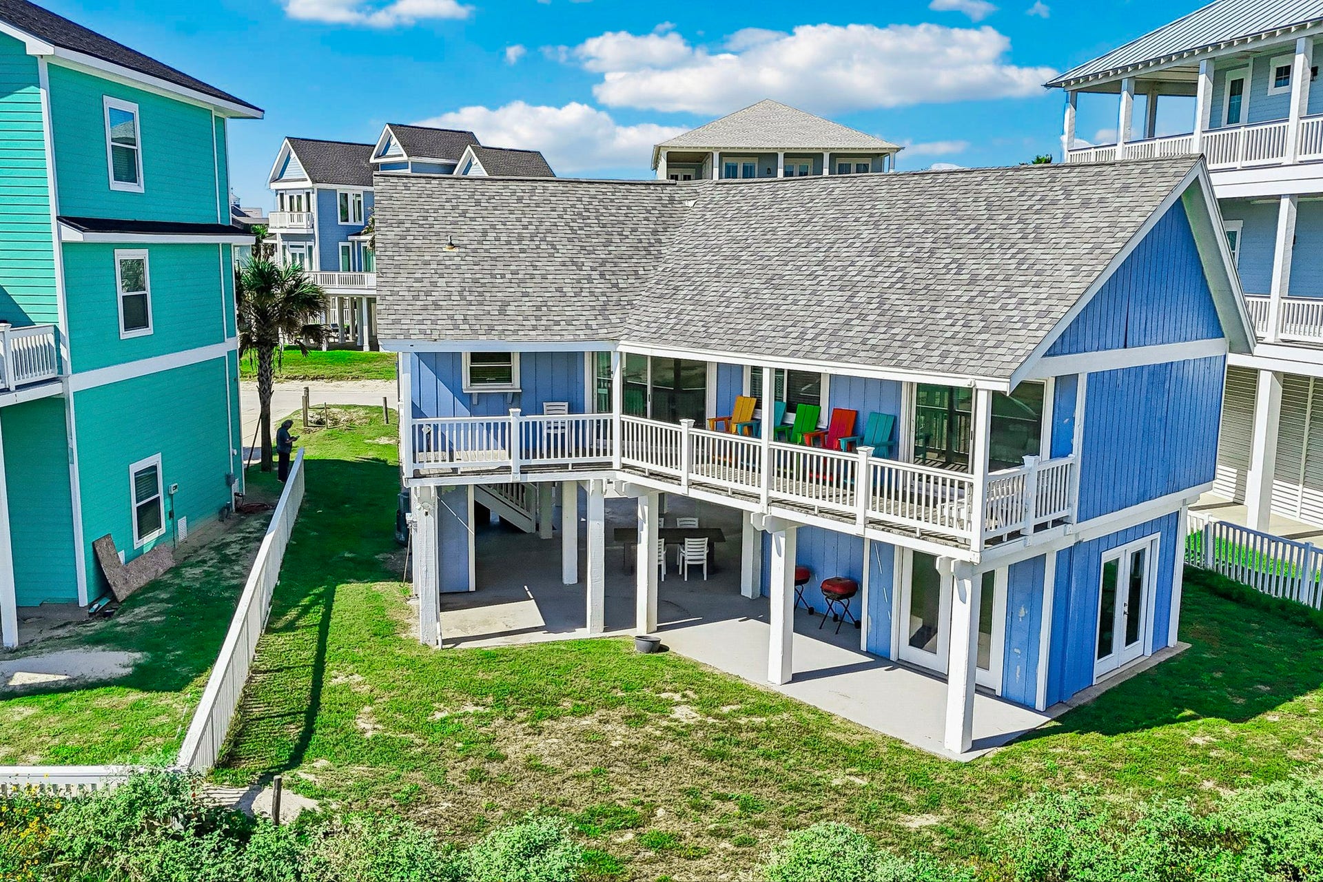 4230 Pirates Drive, Galveston, TX 77554 4230 Pirates Drive, Galveston, TX 77554